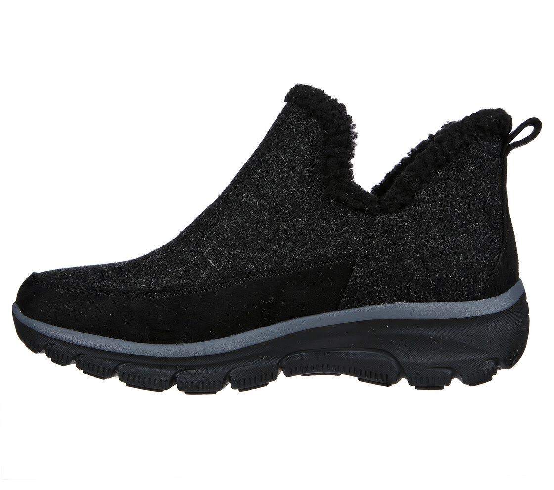 giày bốt nữ mùa đông skechers