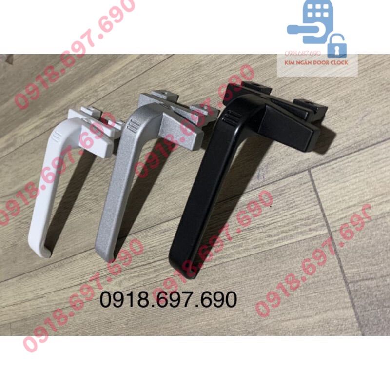 Tay gạt cửa sổ bật có chân 8108