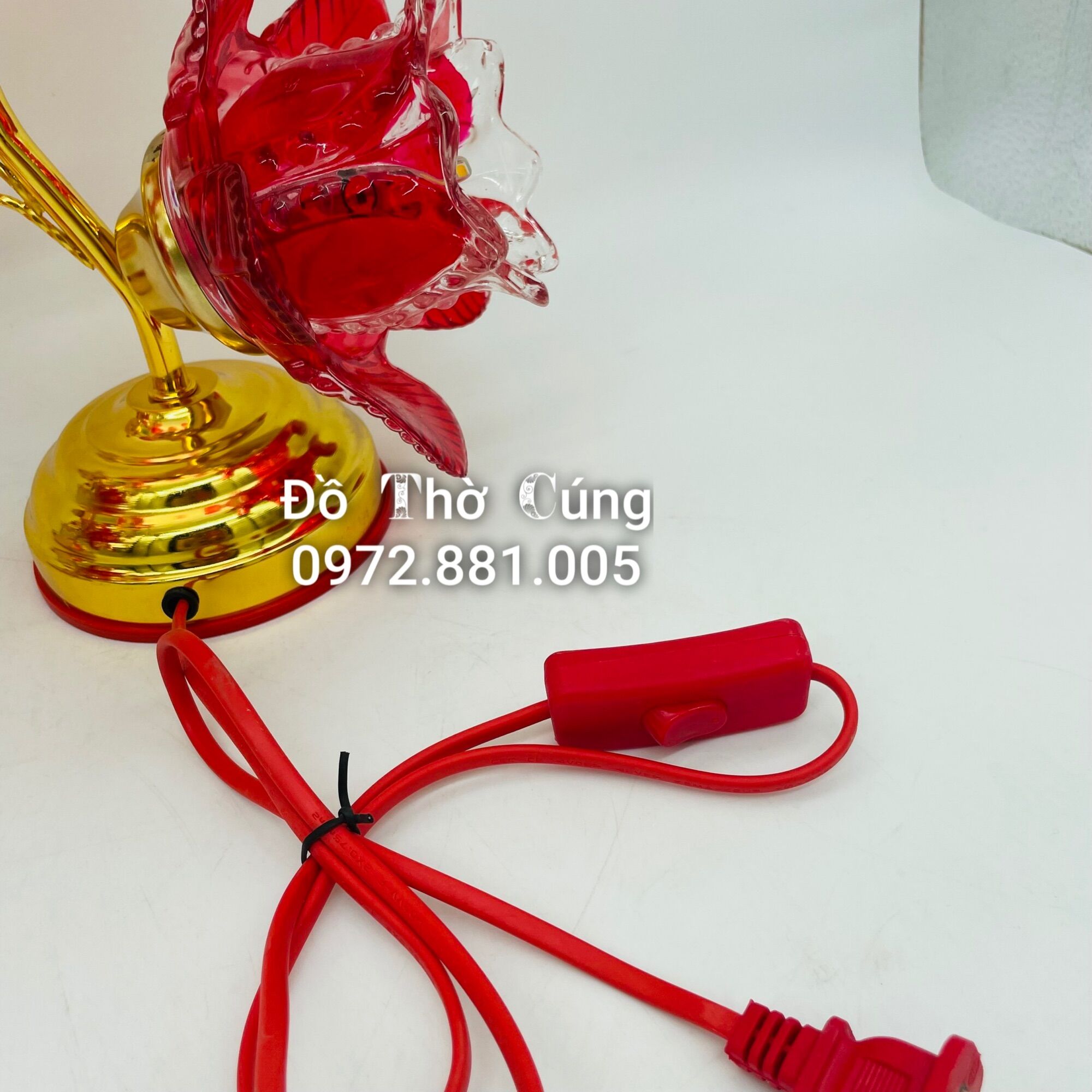 Đèn thờ thủy tinh 3 bông sen màu đỏ