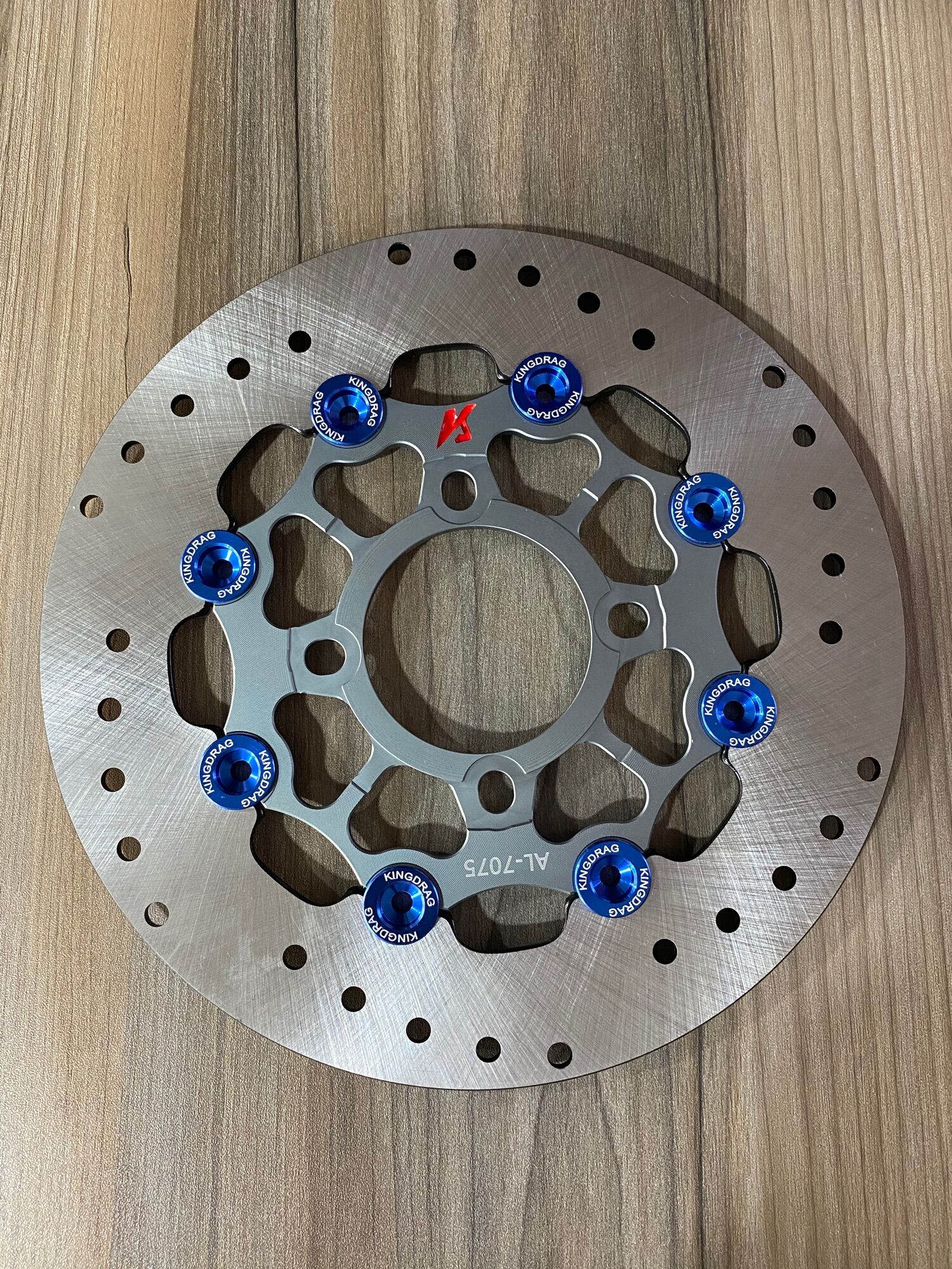 Đĩa thắng (phanh) lòng nhôm 7075 siêu bền