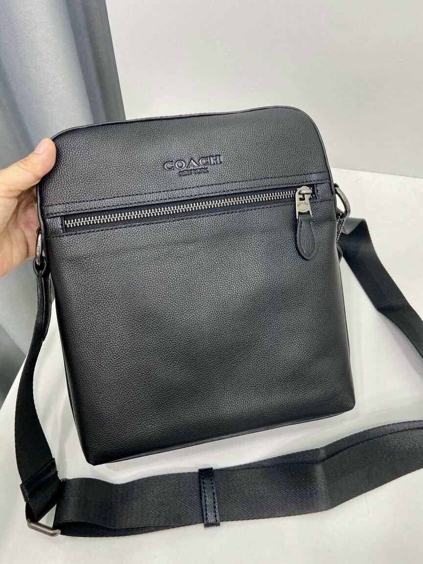 [HCM]Túi đeo chéo Coach nam siêu xịn