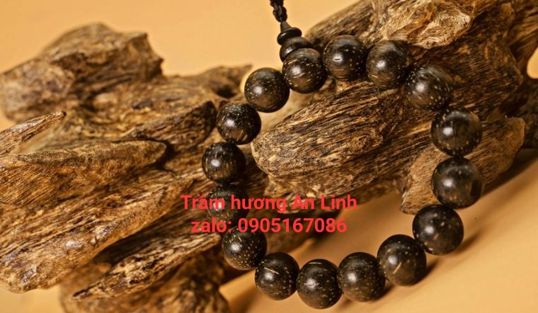 Vòng tay trầm hương 14 ly, 16 ly và 18 ly