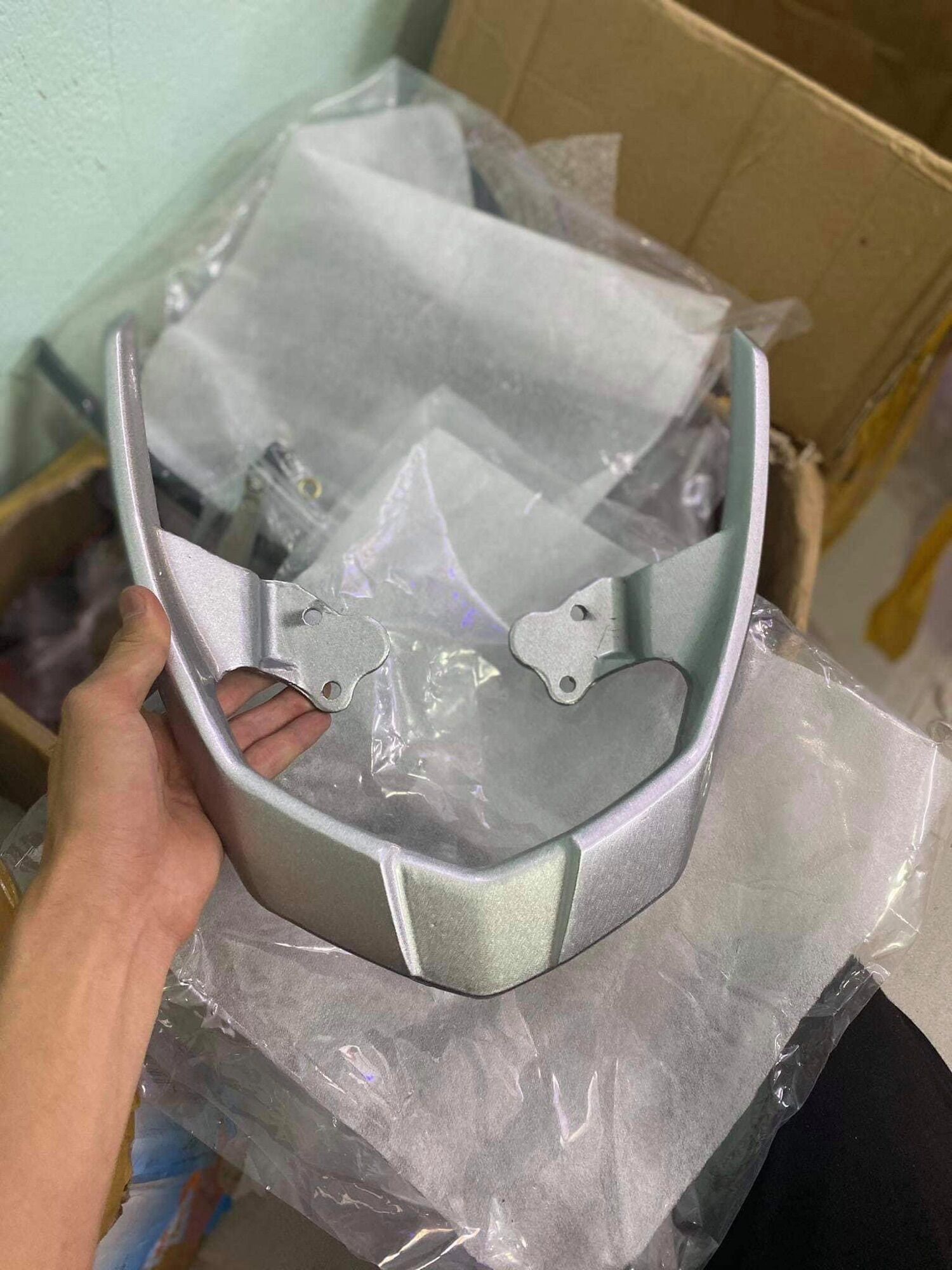 Cảng Spark gắn sirius chính hãng