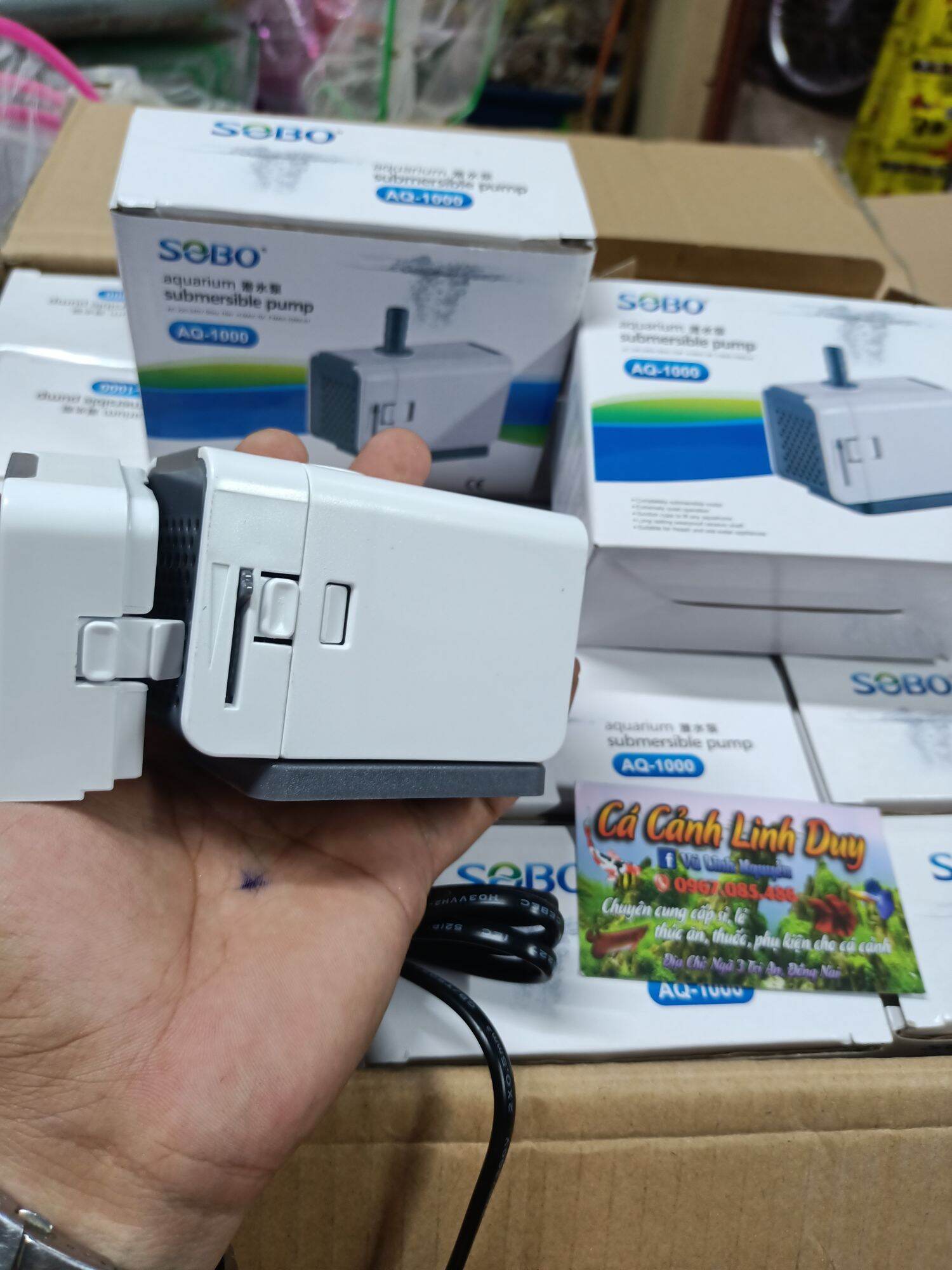 MÁY BƠM HỒ CÁ , MÁY BƠM CHÌM SOBO AQ 1000 ( 15w )