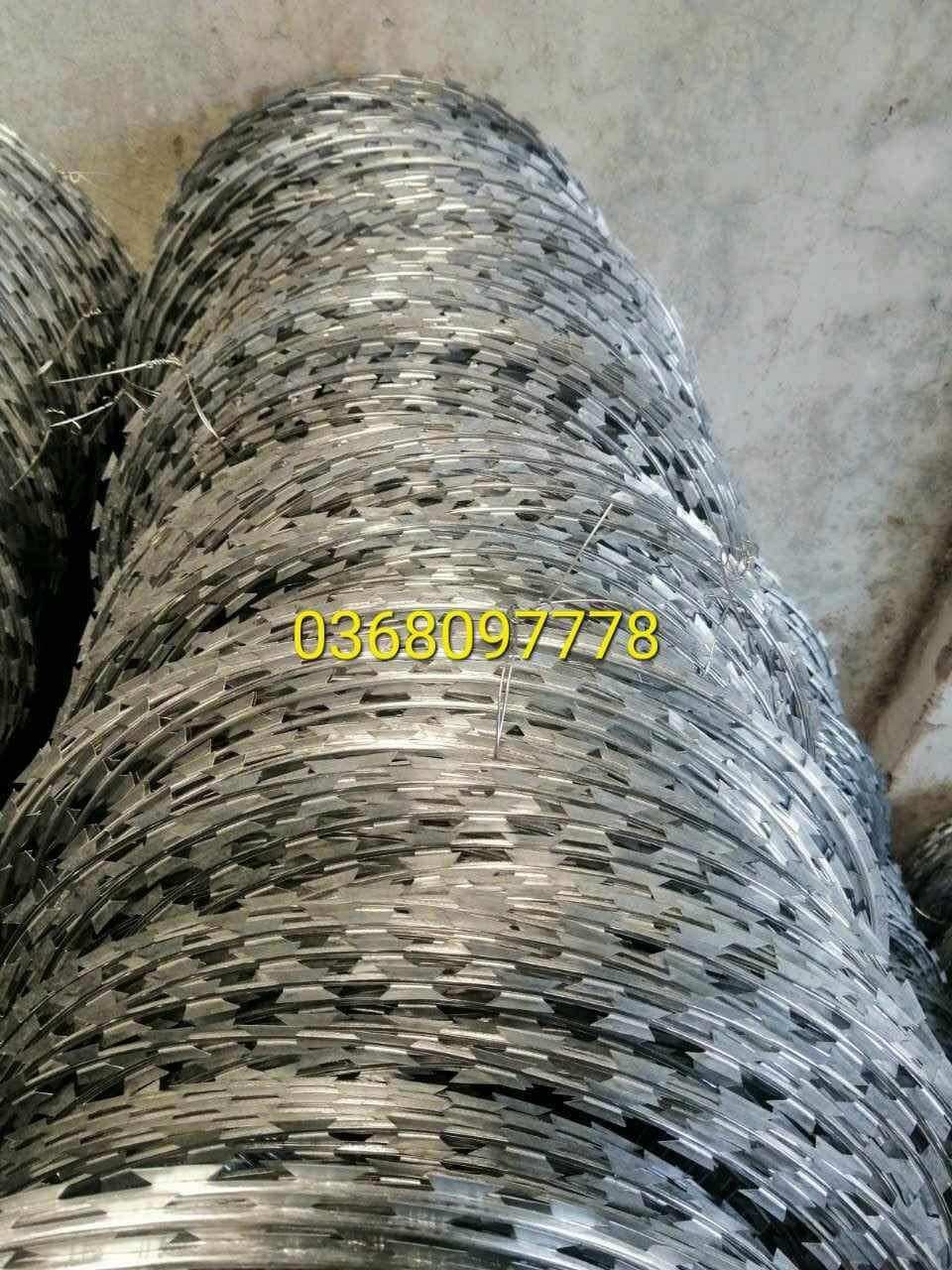 Kẽm gai bờ rào hoà phát