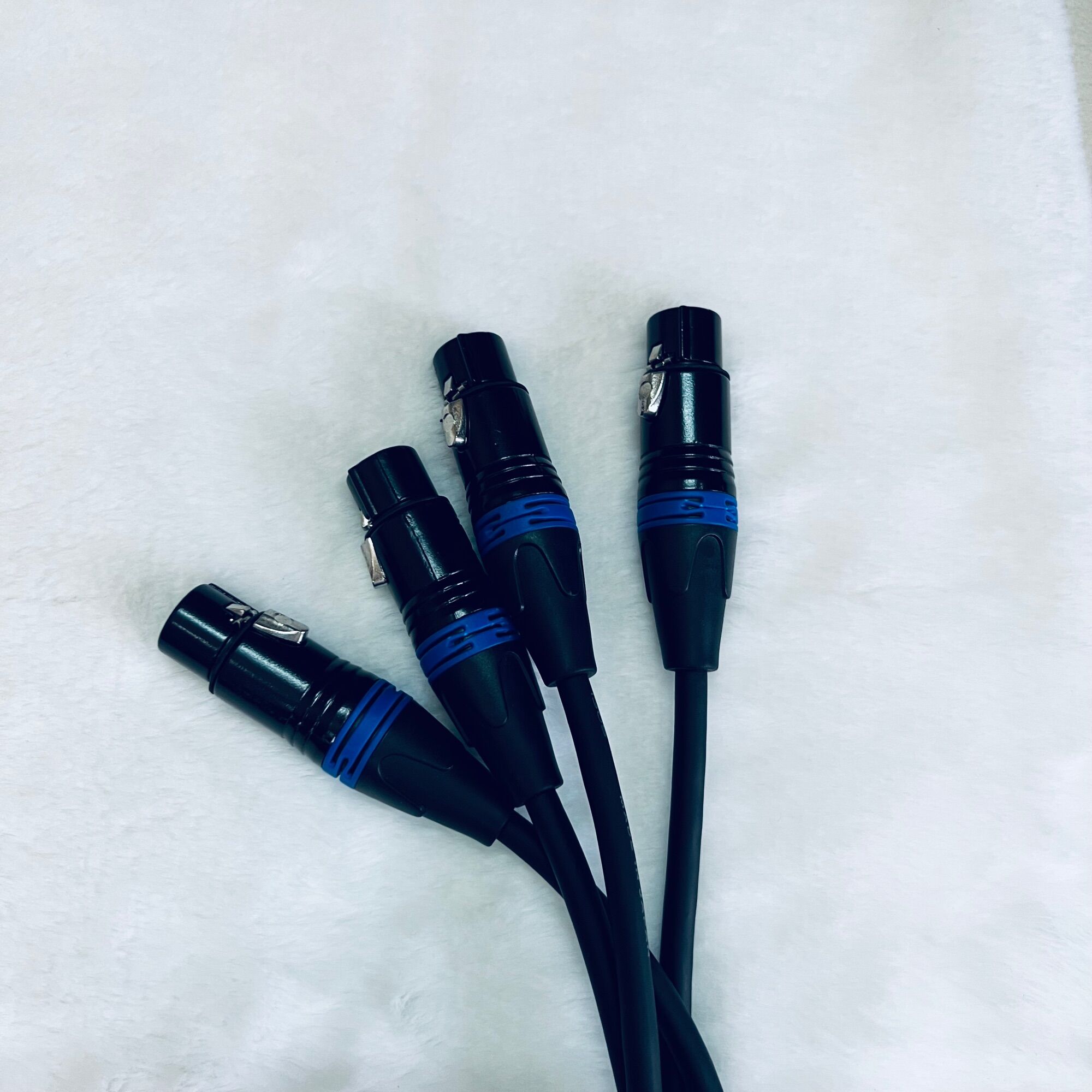 Dây Canon cái ra av đầu Jack bông sen