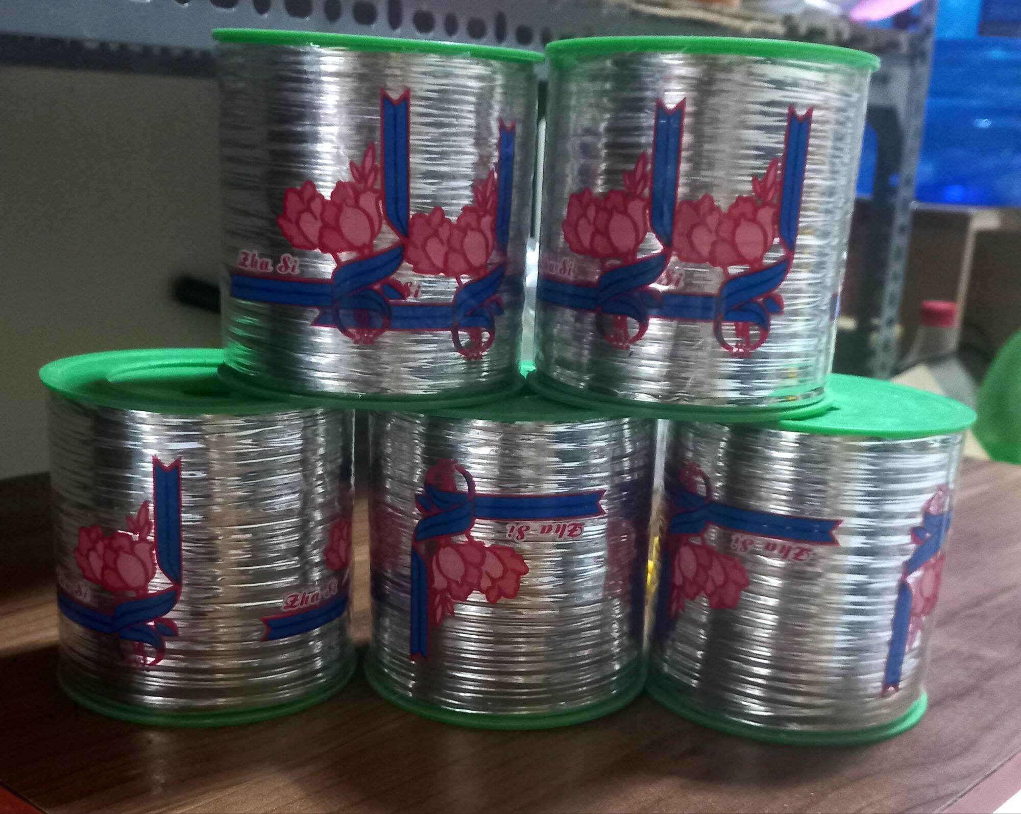 Cuộn dây kẽm cột nơ