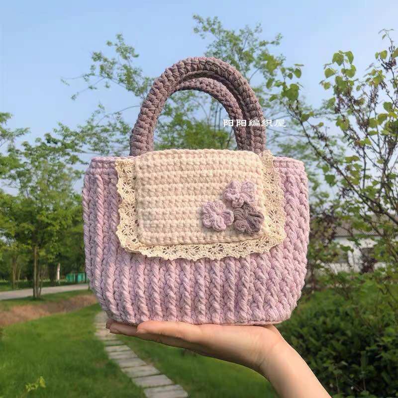 Túi xách bằng len handmade