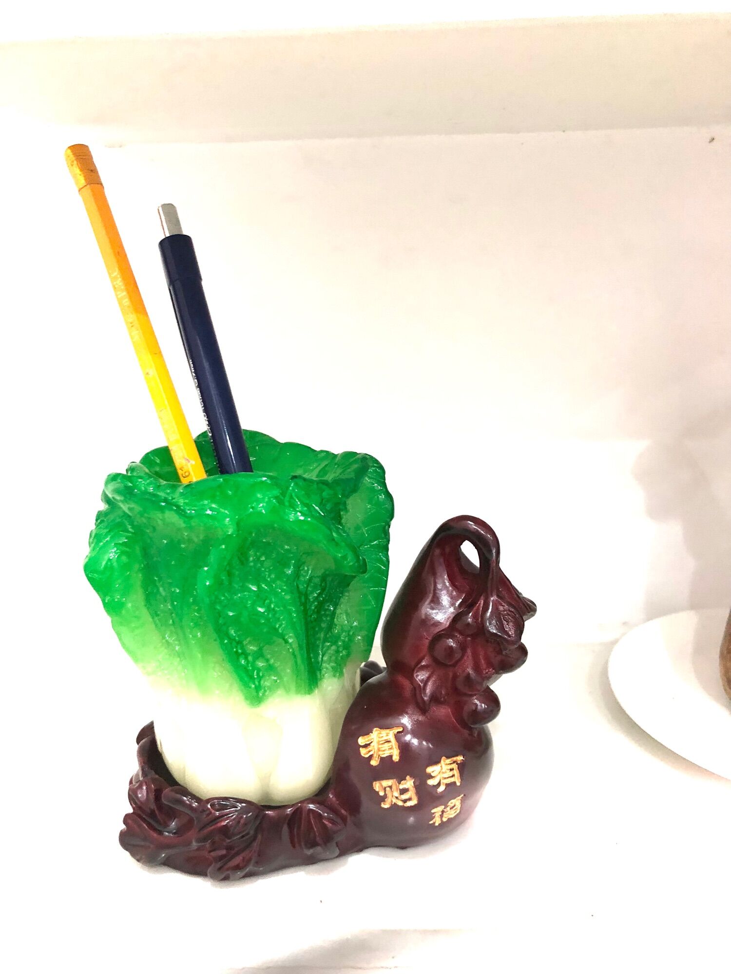 Ống cắm bút bắp cải phong thủy