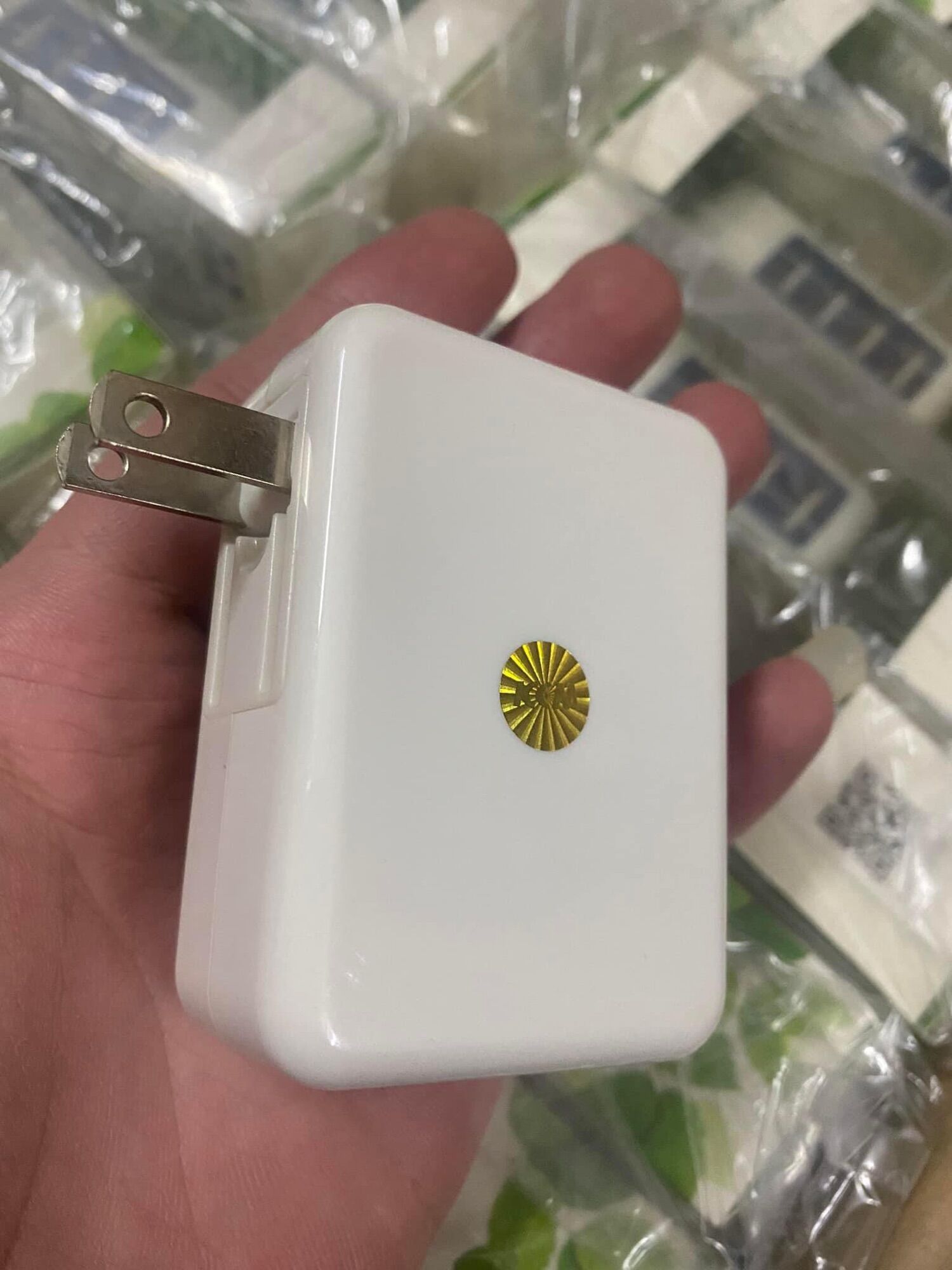 Củ xạc 4 cổng KCM 3,4A
