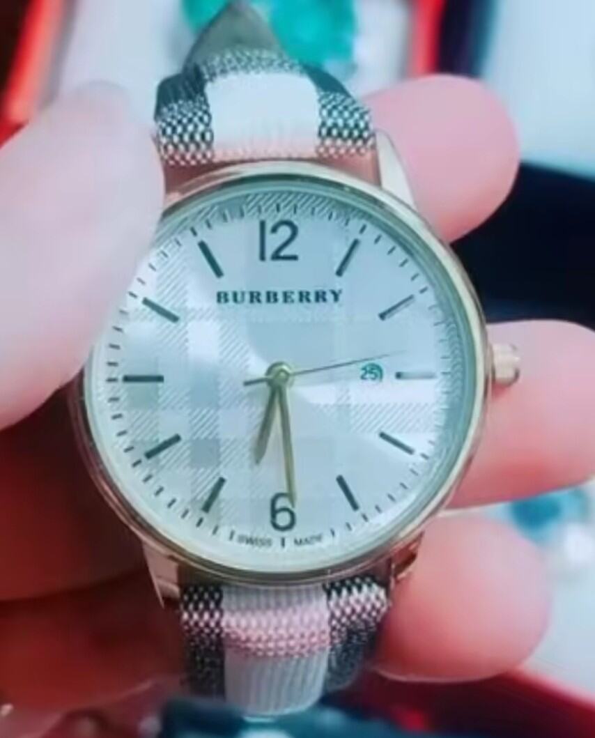 Đồng hồ nữ hiệu BURBERRY dây da cao cấp Thụy Sĩ