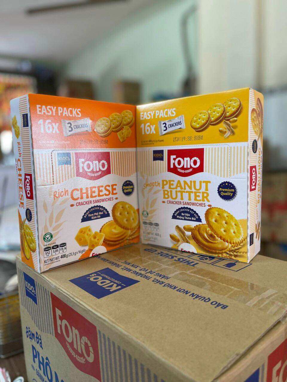 Bánh quy cracker sandwiches fono kẹp kem phô mai, socola, bơ đậu phộng