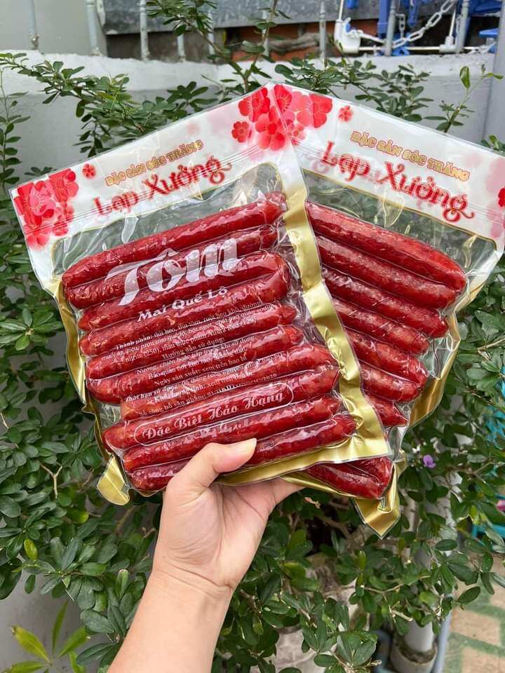 1kg Lạp xưởng tôm đặc sản Sóc Trăng.