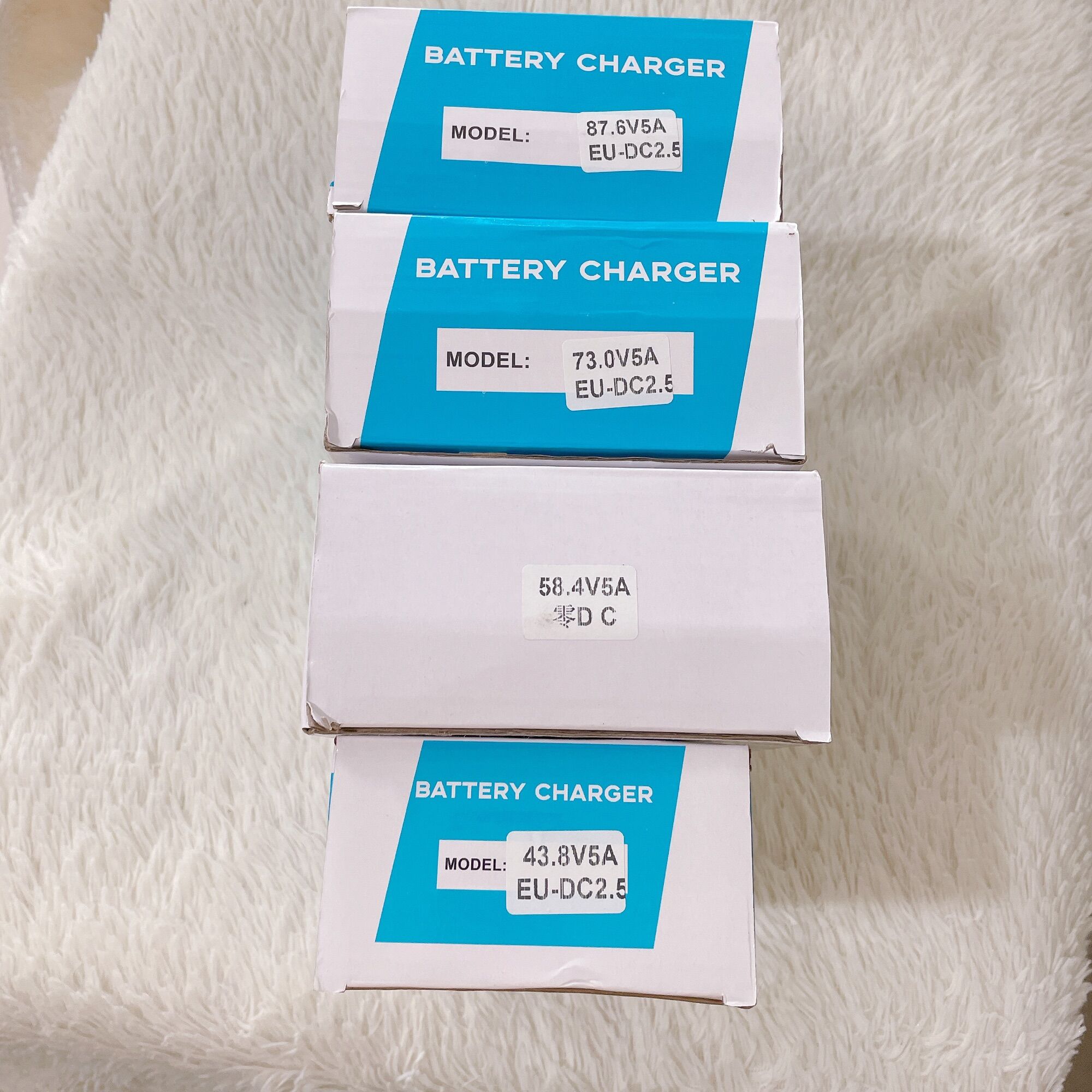 Sạc pin lifepo4  4s 8s có quạt