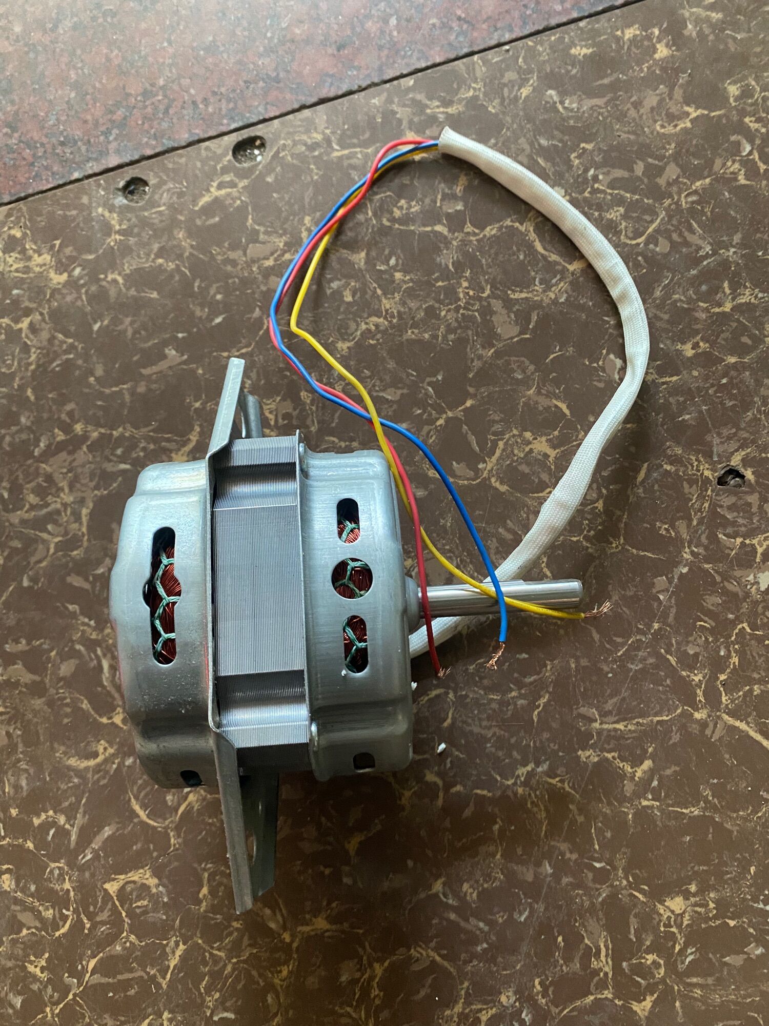 Motor máy giặt mới