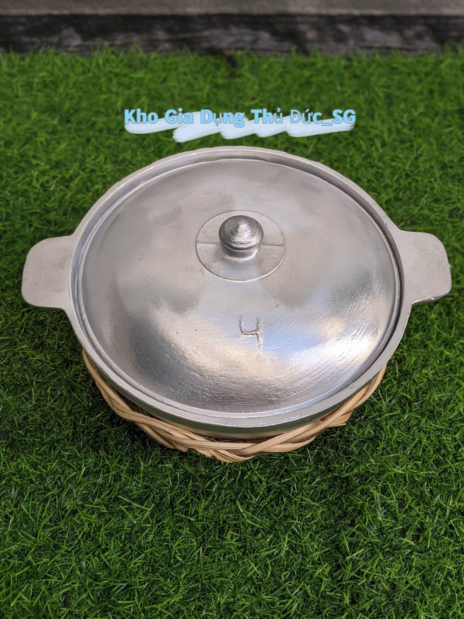 Nồi gang kho tộ đúc thủy lực cao cấp - đường kính 20cm - kho nửa ký thịt cá