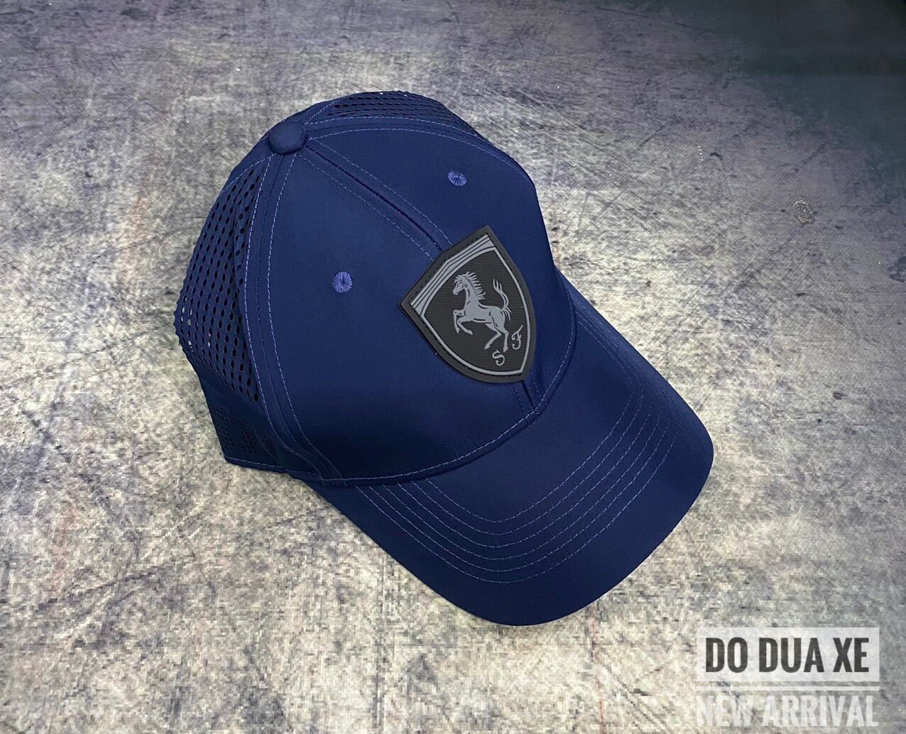 Nón(mũ) kết đua xe Ferrari
