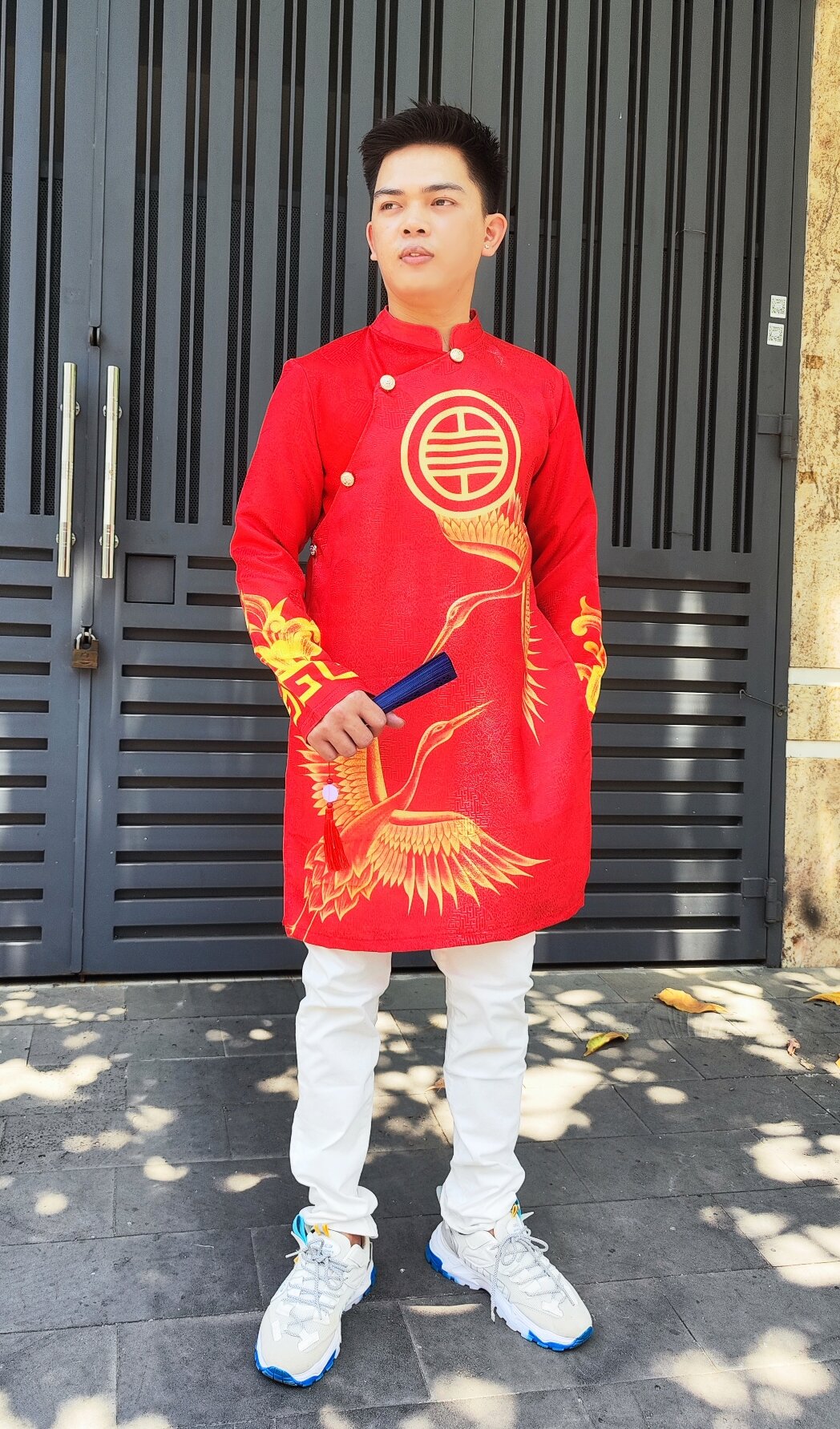 Áo dài nam gấm thương hải