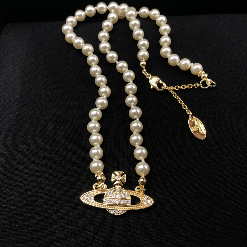 Dây chuyền ngọc trai sao thổ tây thái hậu vòng choker dây chuyền xương đòn vivi cổ điển kiểu pháp cảm giác thiết kế cùng kiểu với na na na na âu dương