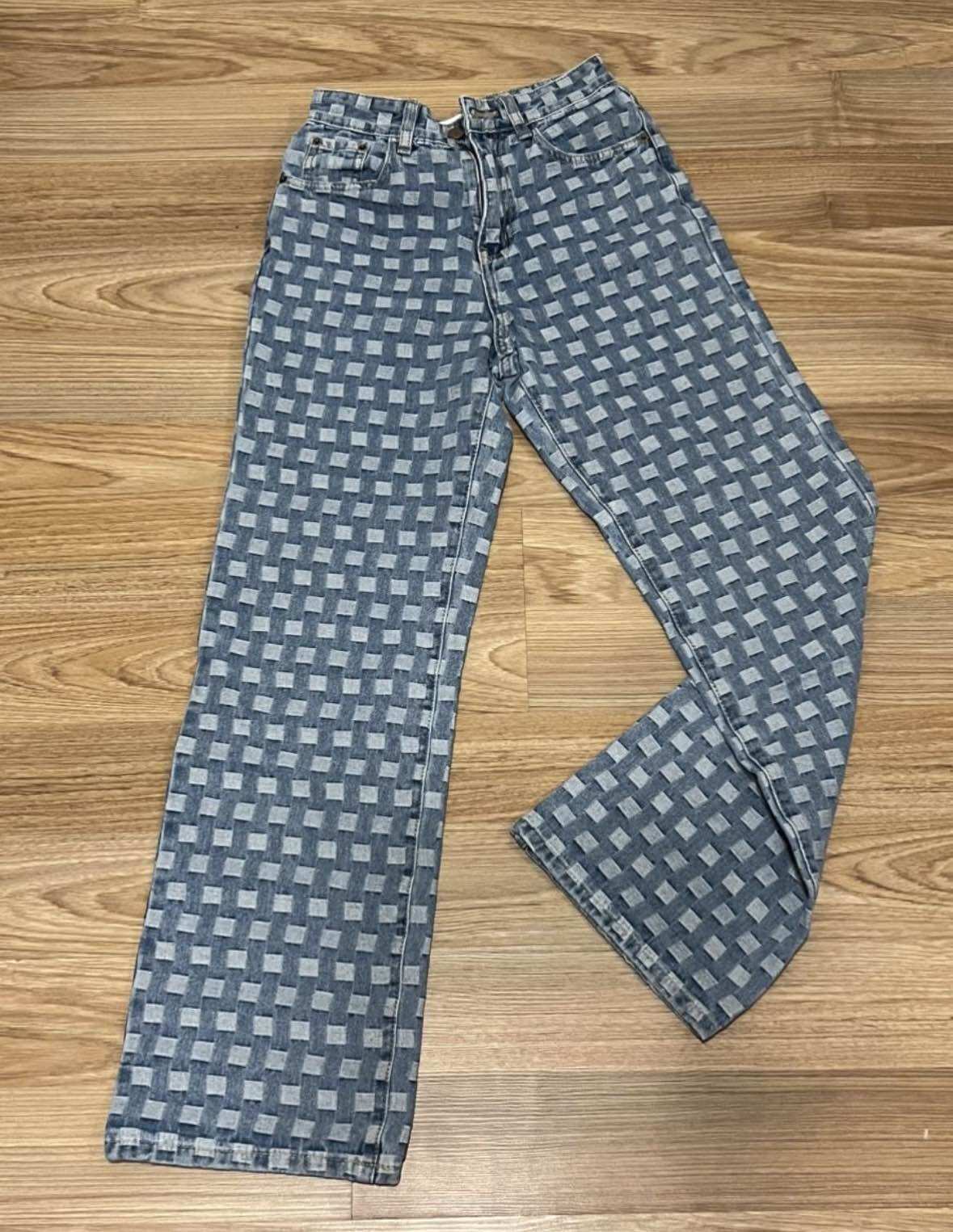 Quần Jean Hoạ Tiết sz S, new 98%