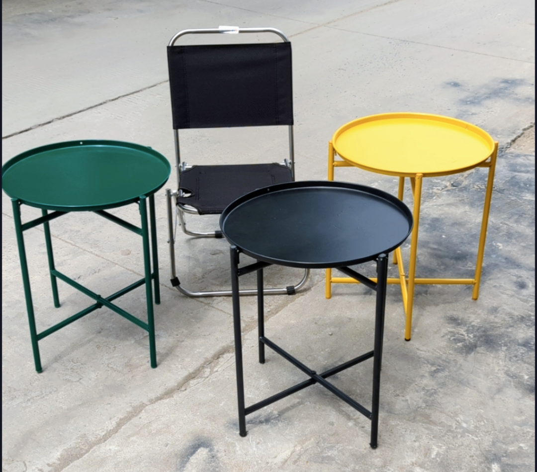 Bàn tròn cafe có vành ( mặt tròn + khung thép )