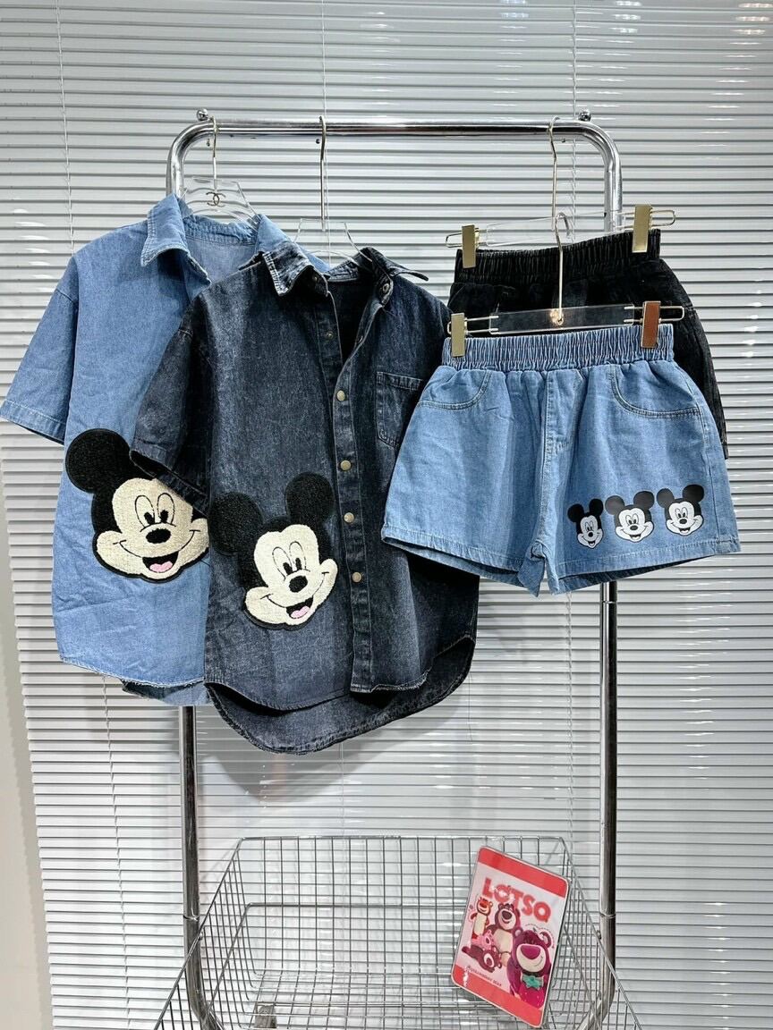 Free ship Sét bộ jean đùi áo sơ mi thêu mickey nổi phối quần short in mickey có túi sườn và 2 túi sau cạp chunchât liệu jean bò mềm mặc ở nhà hay đi chơi đều dc #Tâmphat123