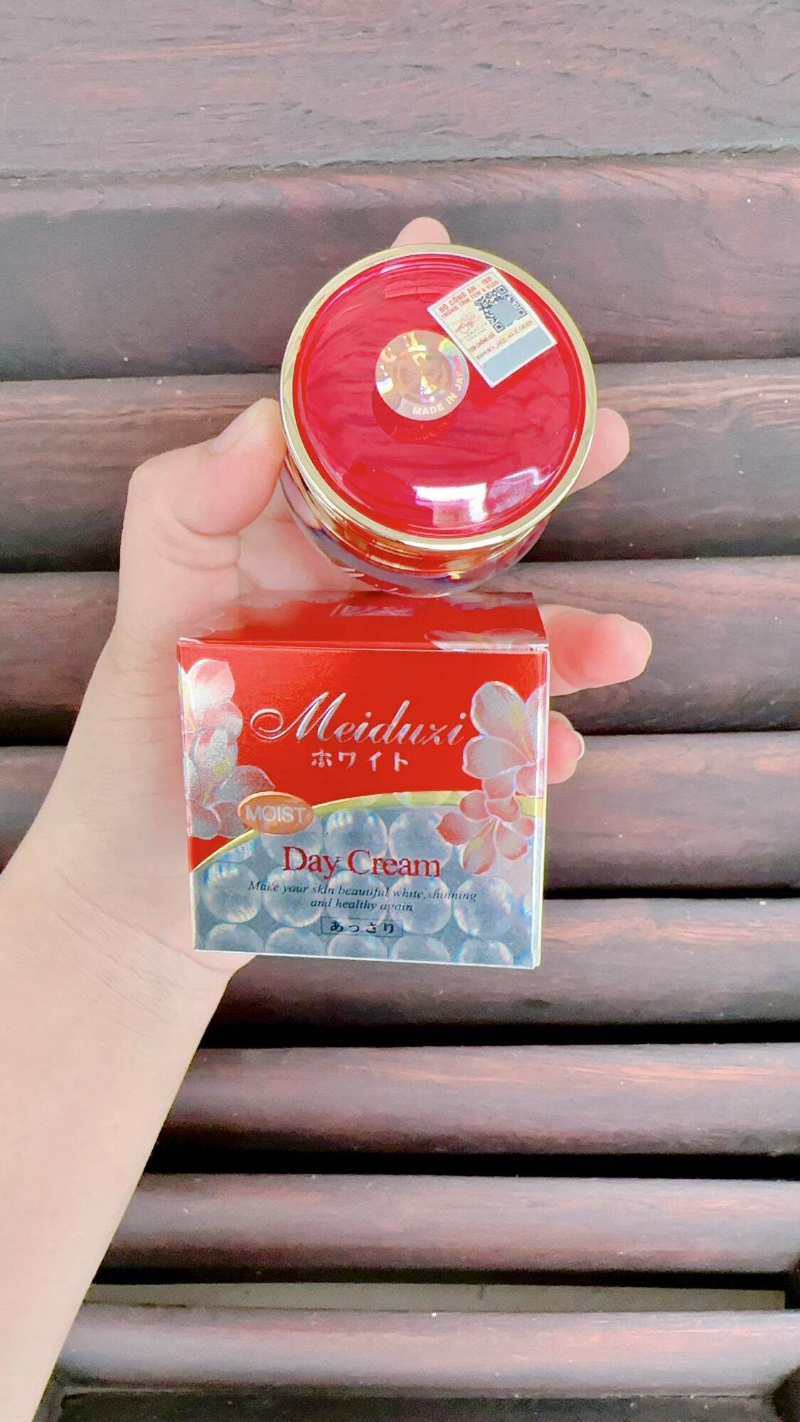 Kem Face Dưỡng Da Ban Ngày Meduzi Nhật