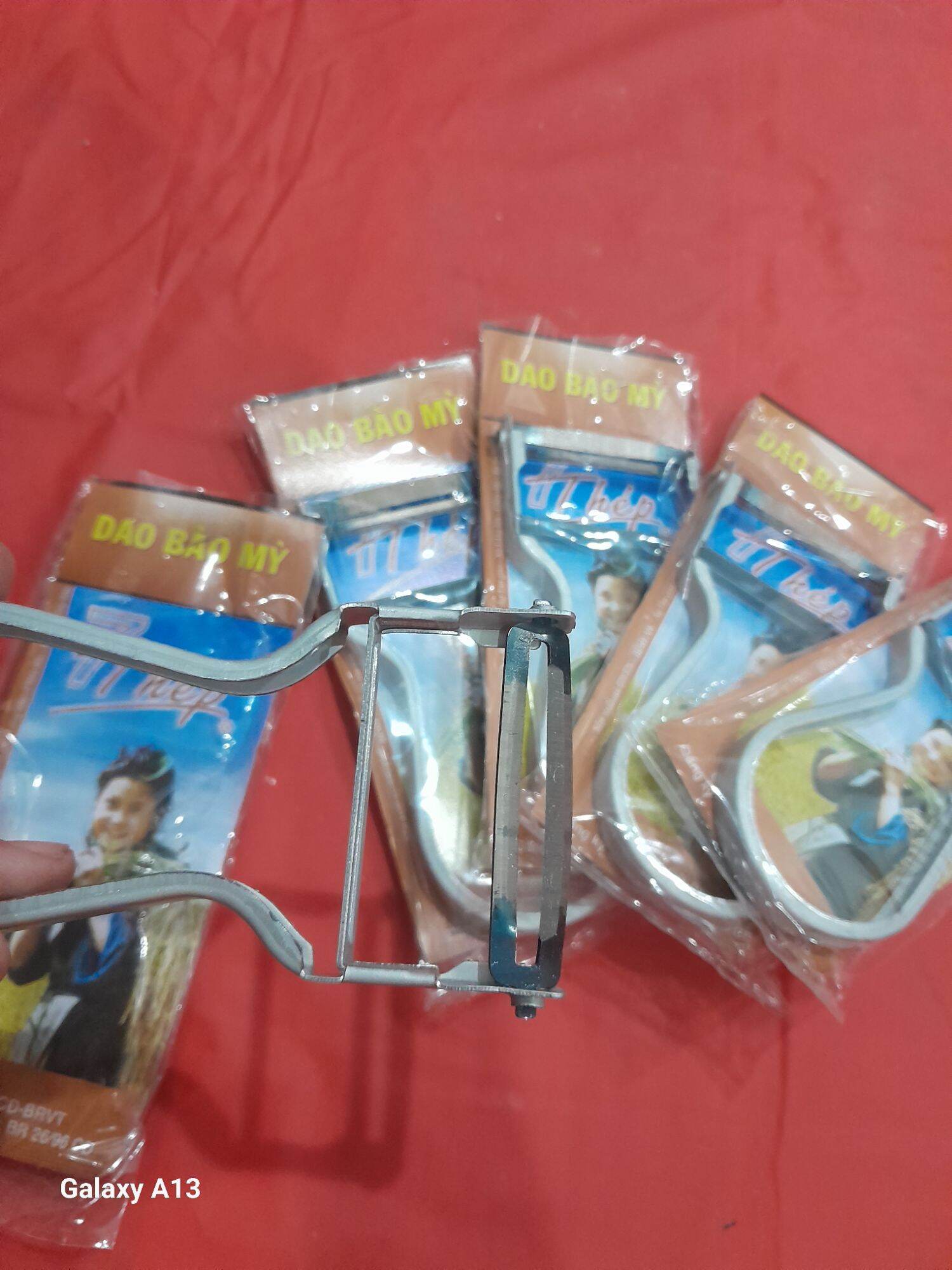 dao bào mỳ 7 thép dụng cụ nhà bếp