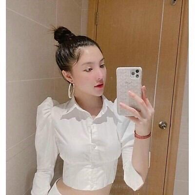 Áo sơ mi croptop tay dài, form 46kg trở lại
