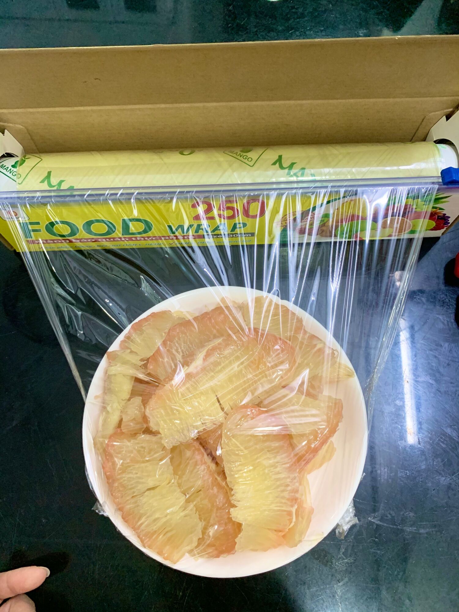 1 cuộn màng bọc thực phẩm Mango 250, Mango 450