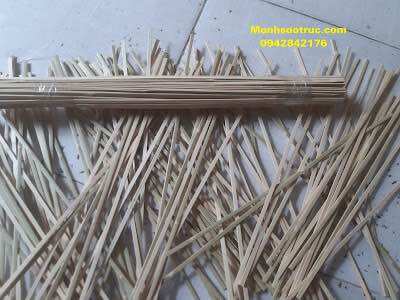 100 thanh nan tre làm lồng đèn trung thu