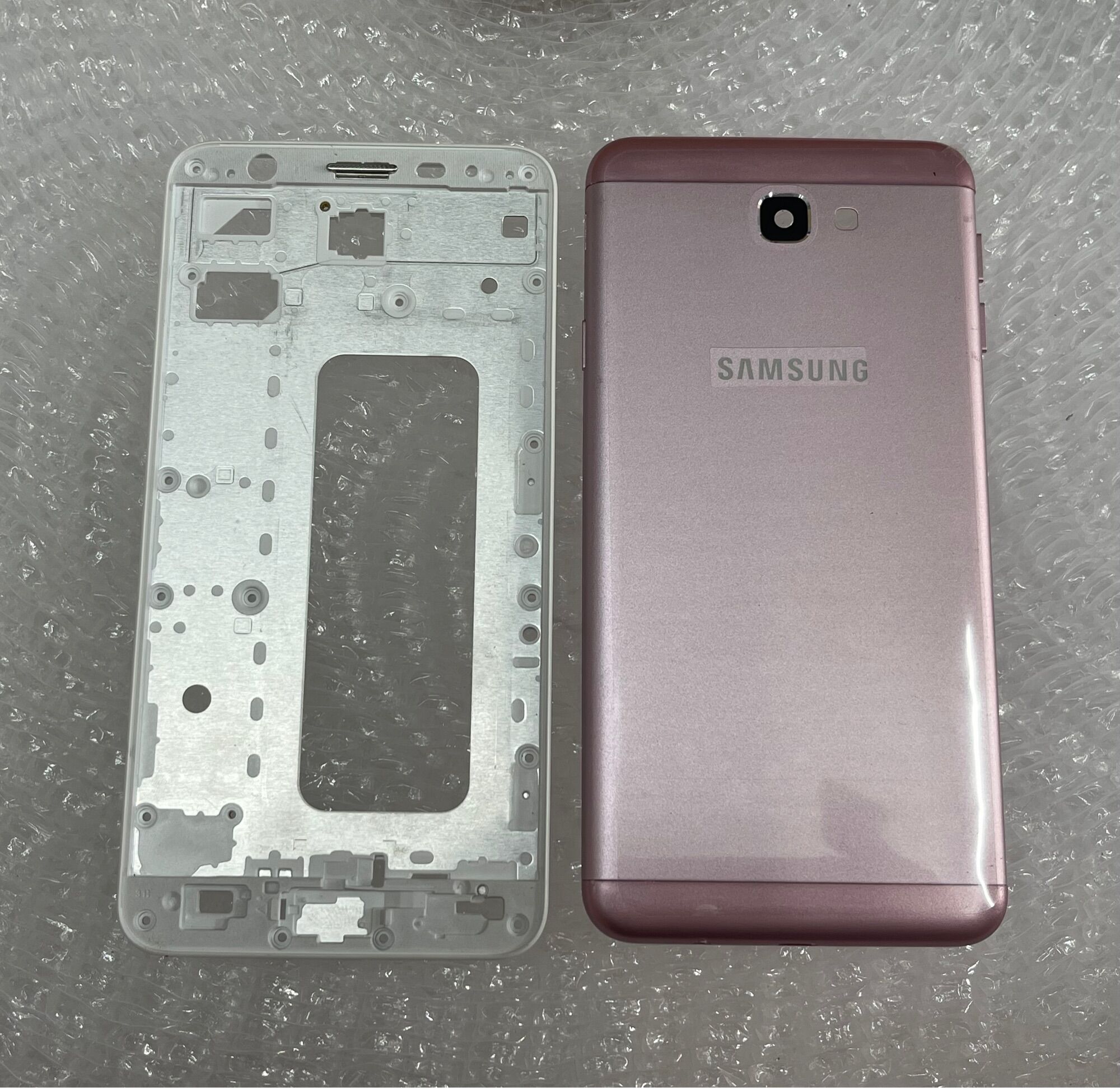 Vỏ samsung j7prime