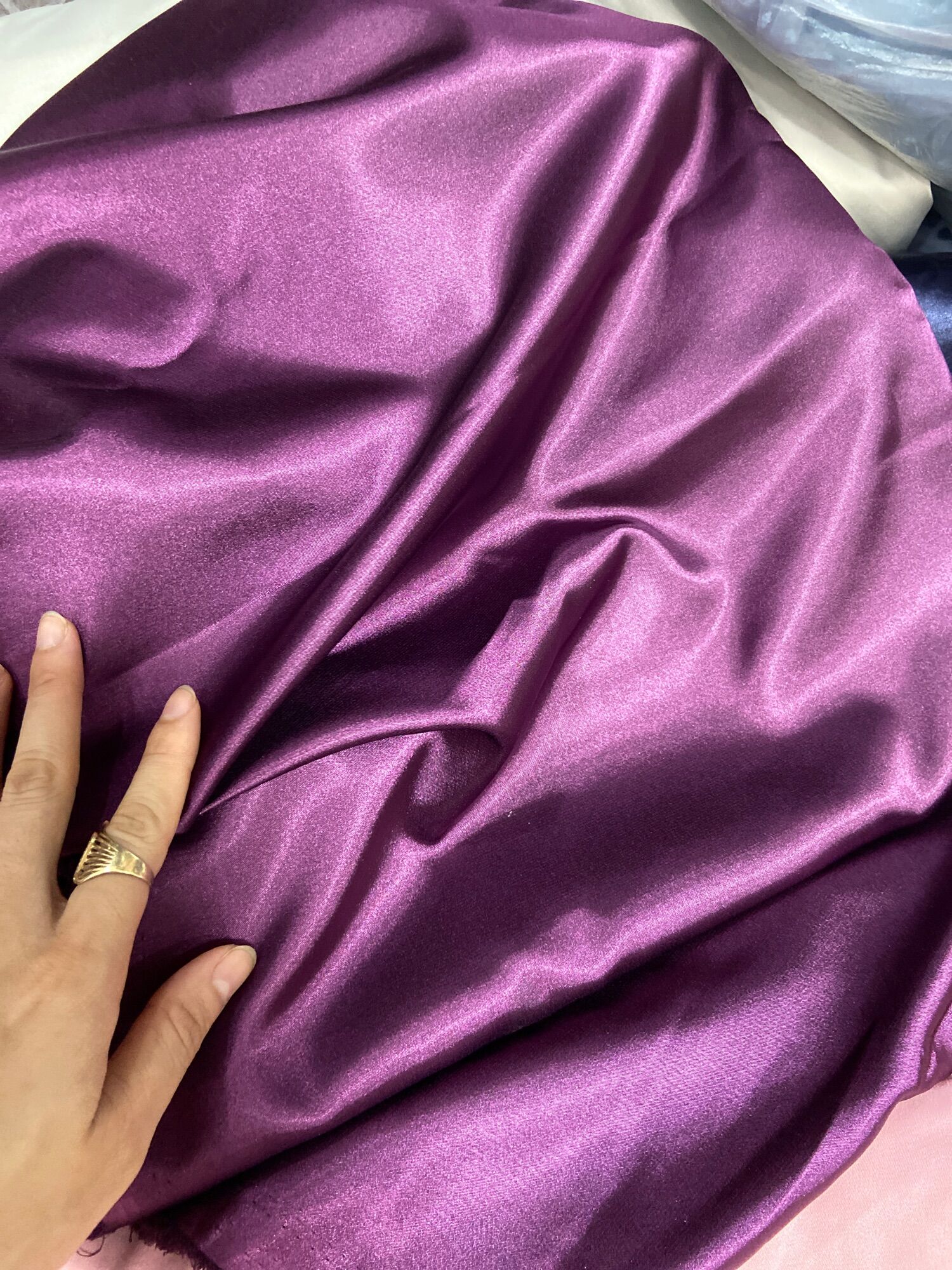 2m lụa satin màu nho sang đẹp khổ 1m5