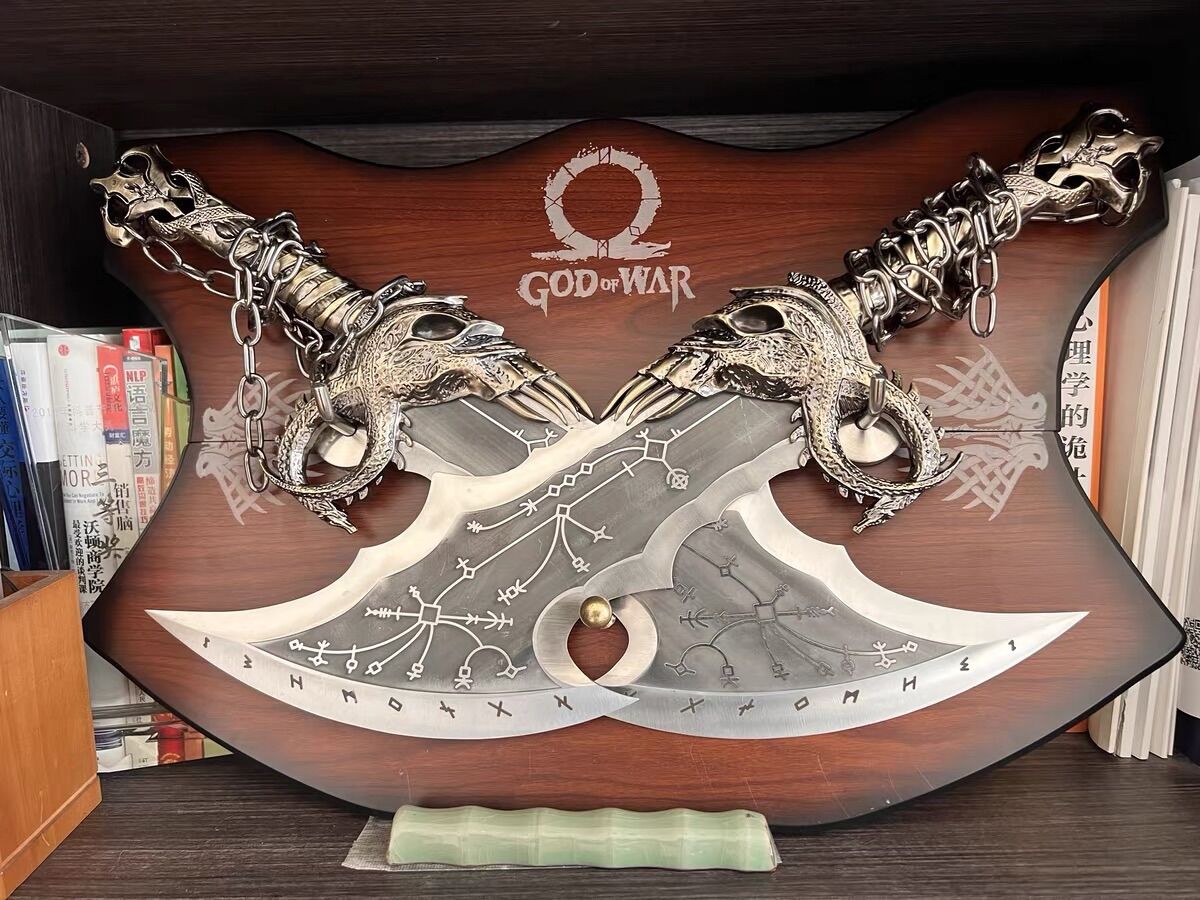 Mô hình Blades of chaos game God Of War full kim loại