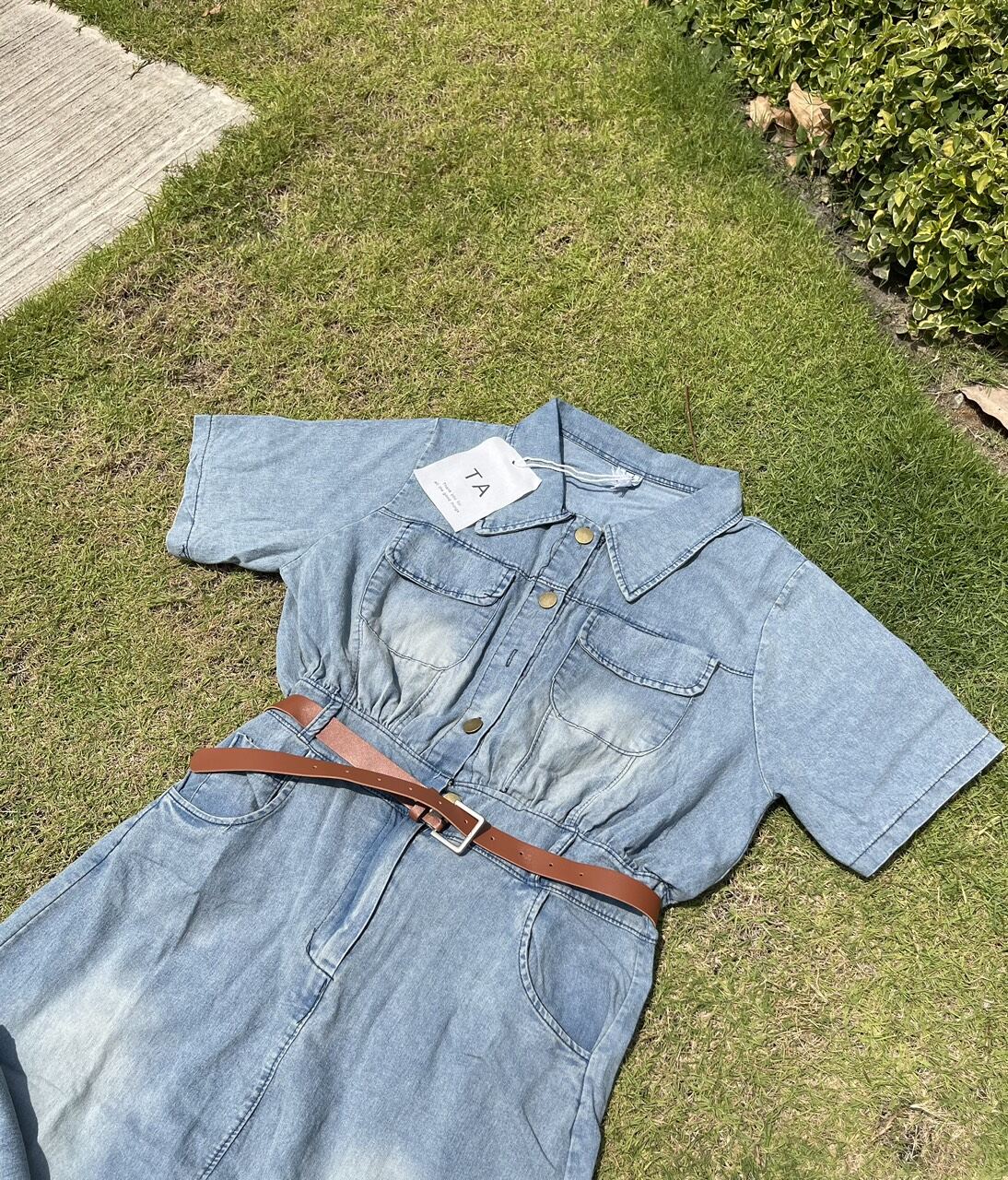 Đầm Jean sơmi kèm nịt eo (ảnh chụp thật của shop)