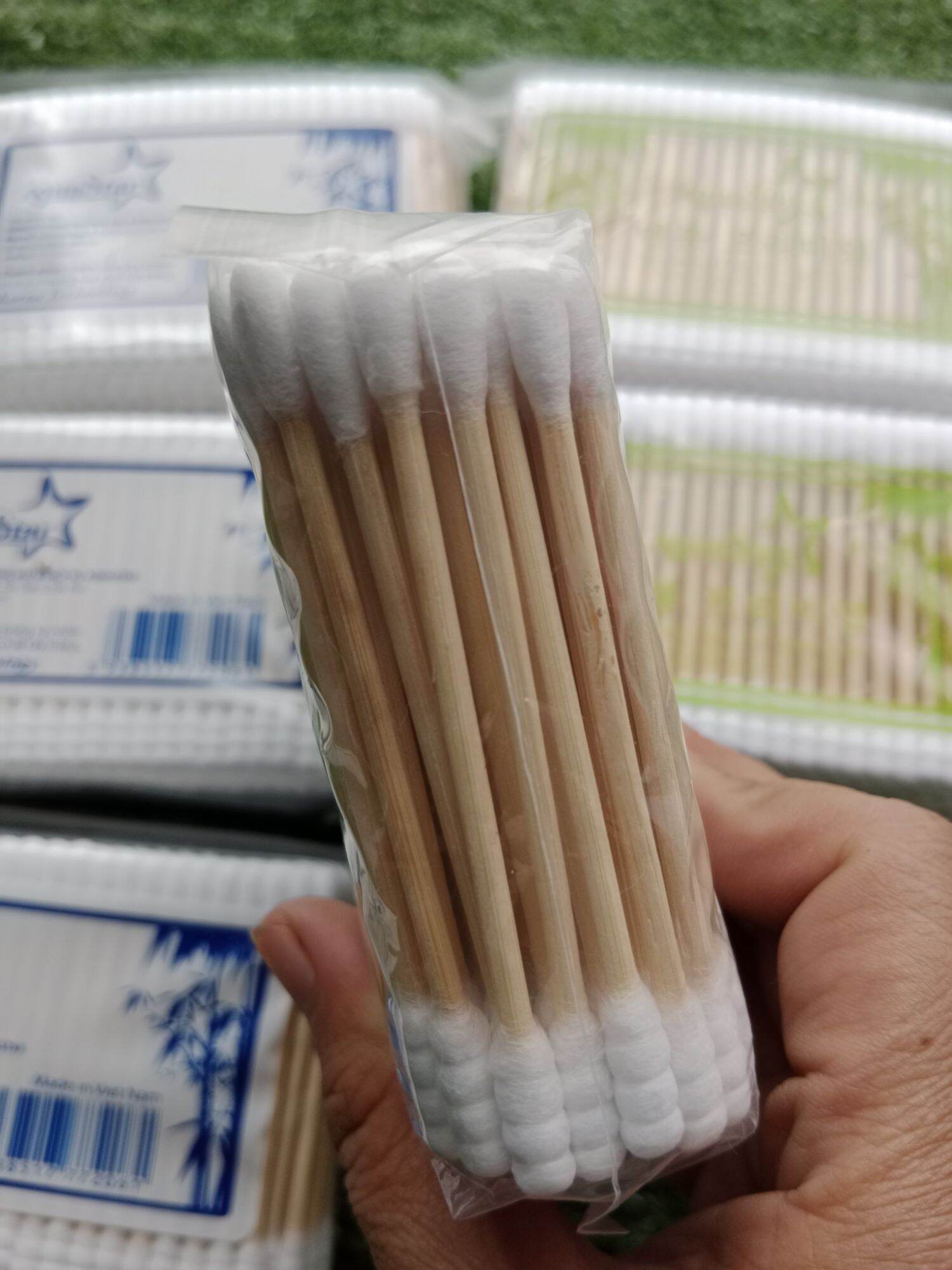 Tăm Bông ráy tai thân gỗ 200 que AquaStar