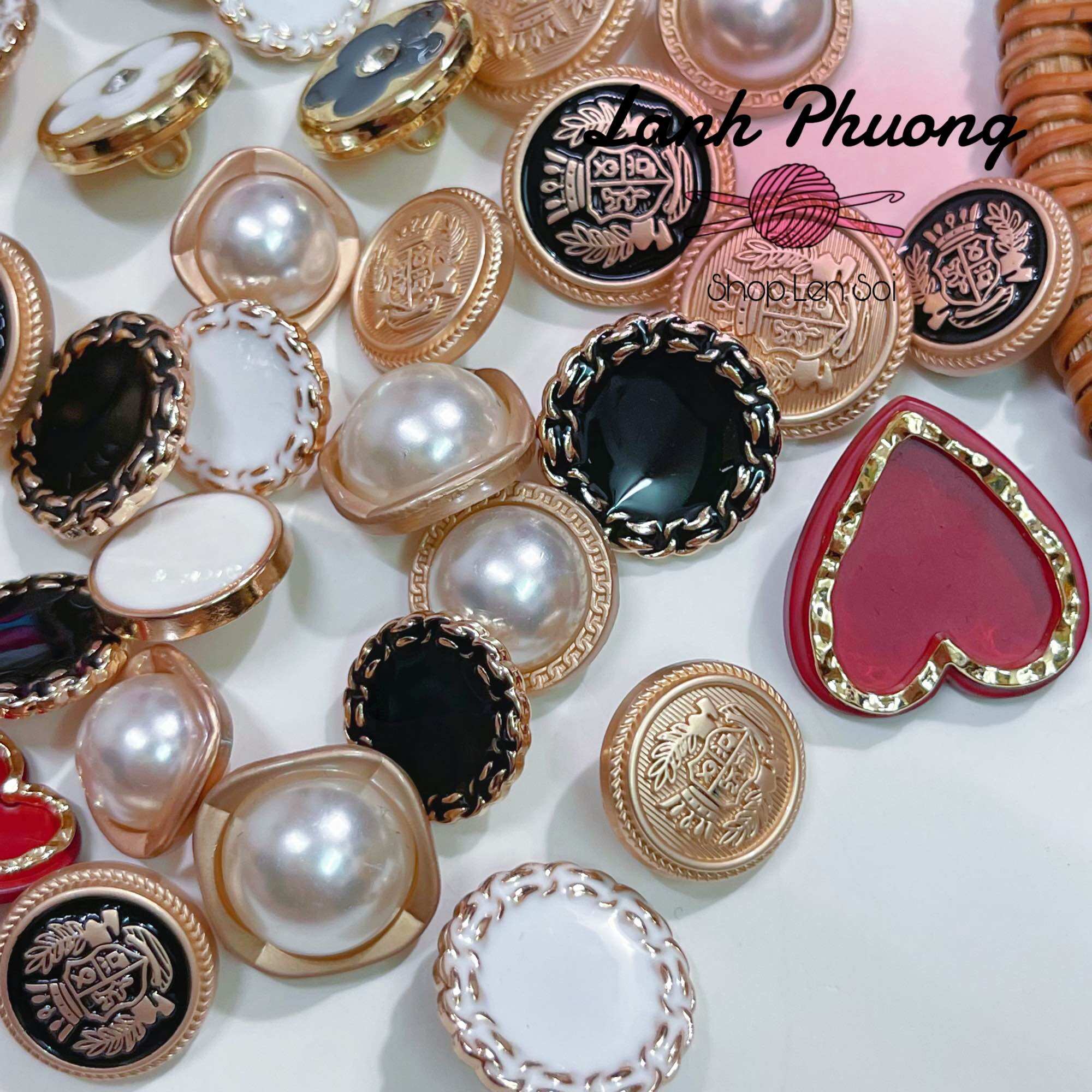 Nút kiểu xịn trang trí