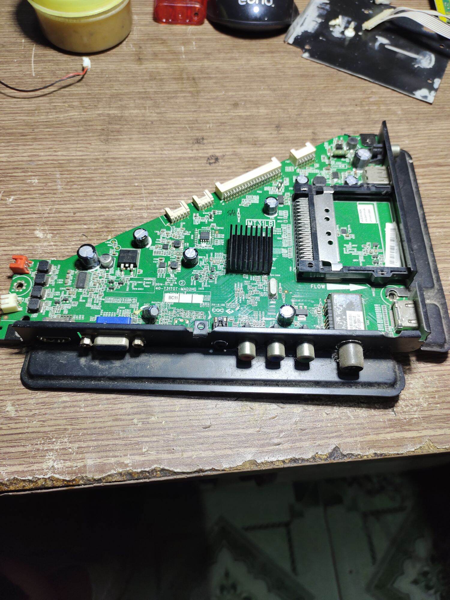 Bo xử lý TCL 40B2800D 2820 D2720