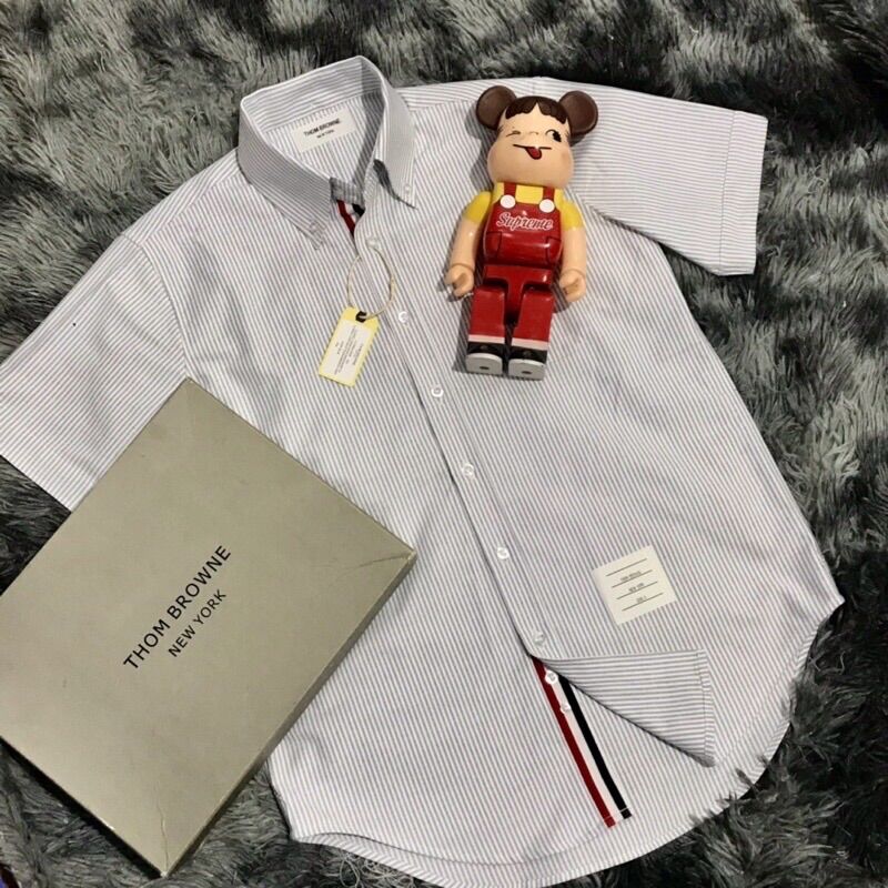 Áo sơ mi Thom Brown. e, cao cấp tay ngắn, sọc xanh viền trong