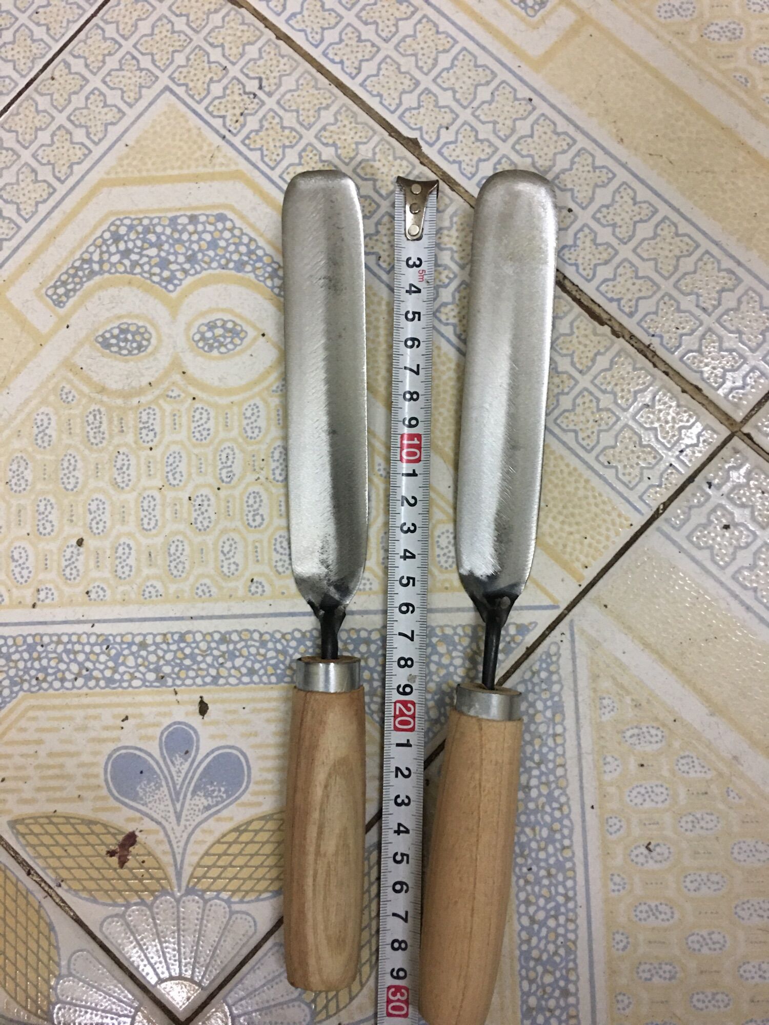 1 DAO ONG CẮT SÁP