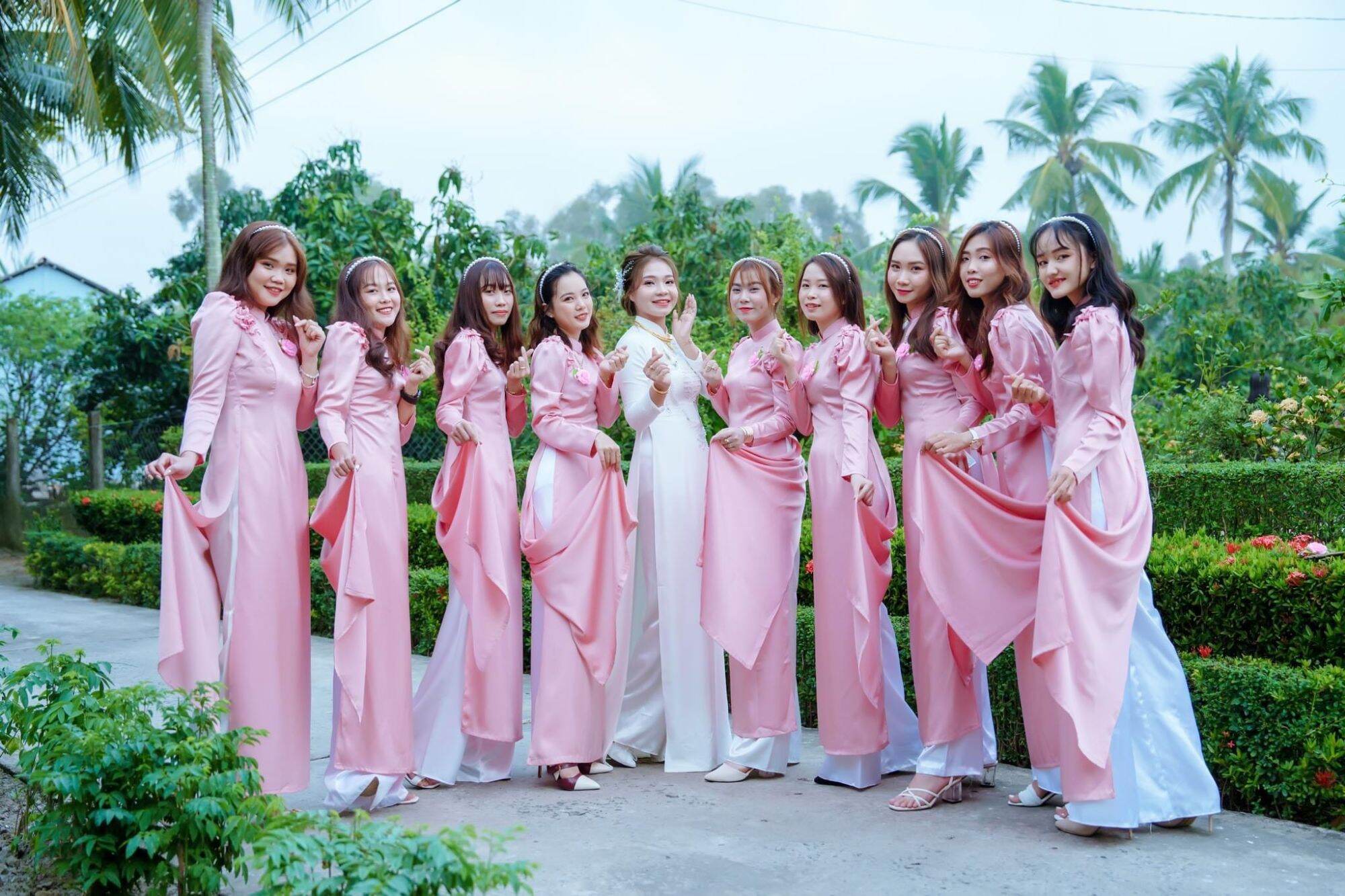 Áo dài bê tráp - Combo 6 bộ Long Mỹ Siêu Rẻ
