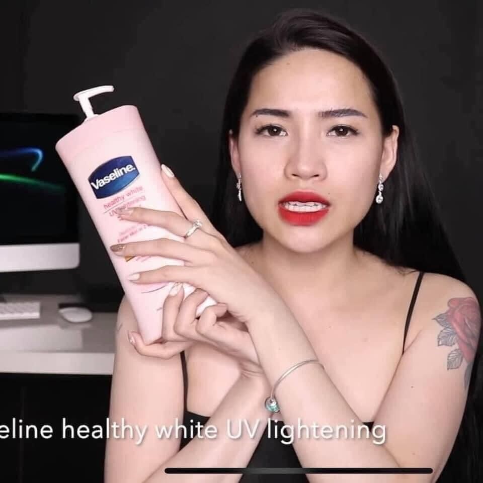 Sữa dưỡng thể Vaseline Body Lotion 725ml