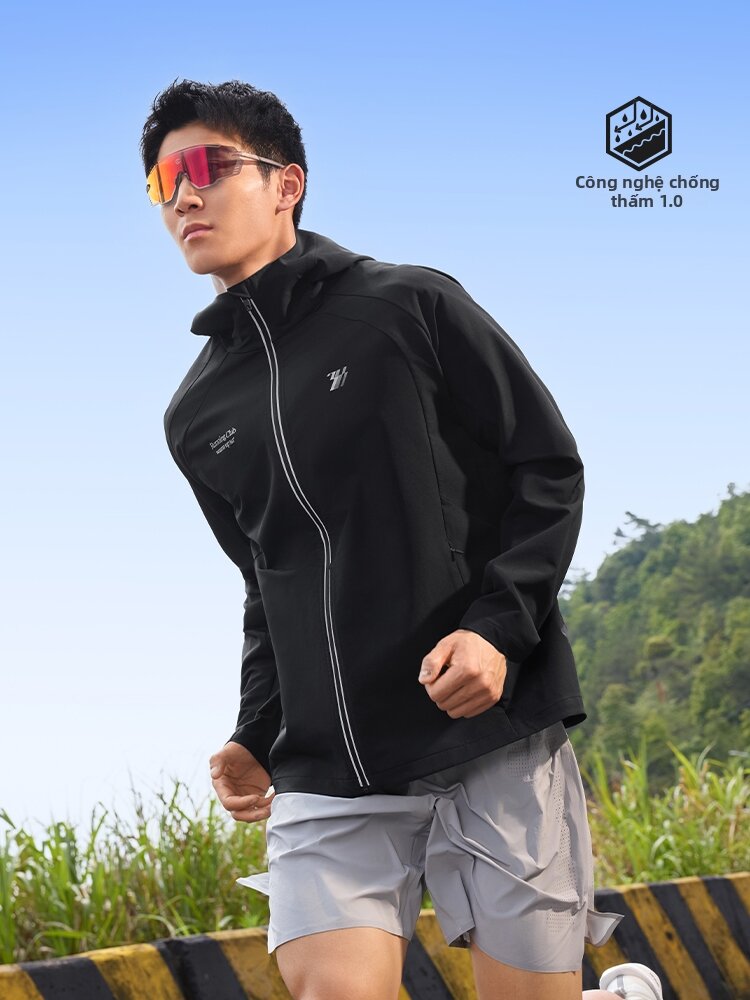 361° | Outdoor Water-Repellent Comfort Jacket