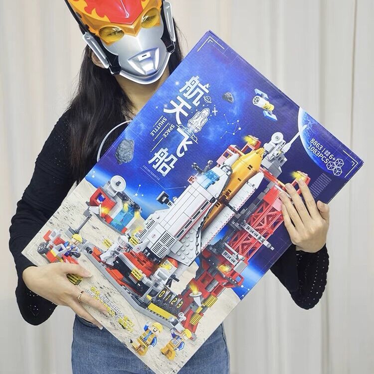 Lego tên lửa - tàu vũ trụ tự lắp ráp