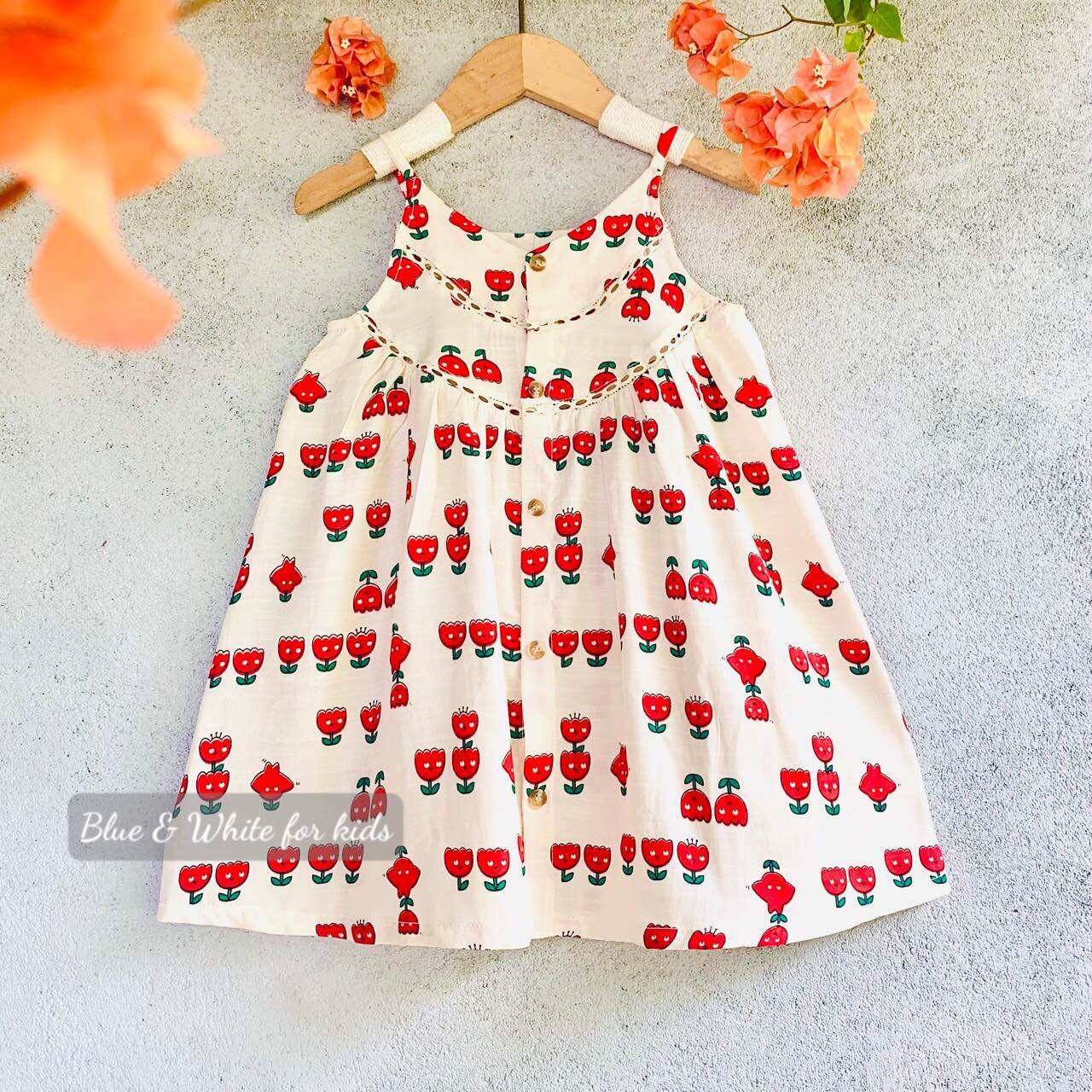Váy đầm cho bé gái 2 dây hoa tulip 2 màu xanh Ngọc và đỏ, chất đũi mát mịn