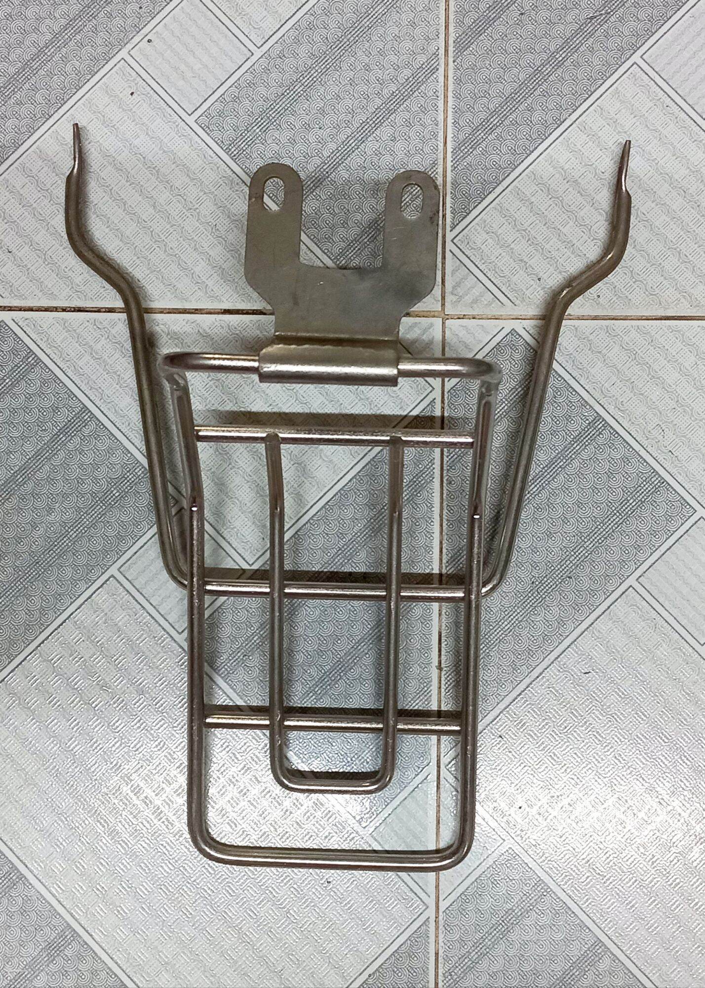 ba ga mũi xe MAX NHỰT.