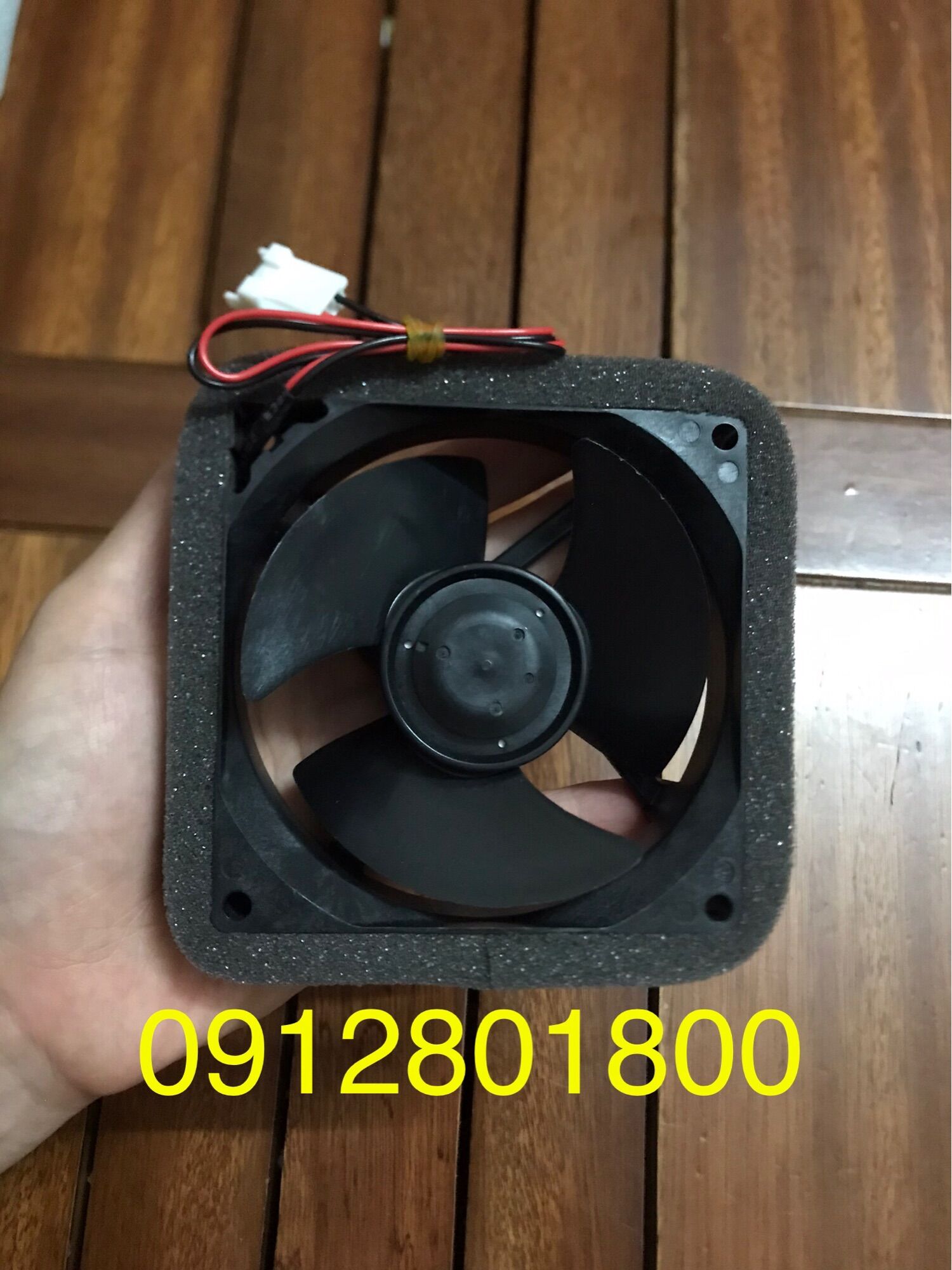 Quạt tủ lạnh Panasonic DC 8V 9*9cm 2 dây