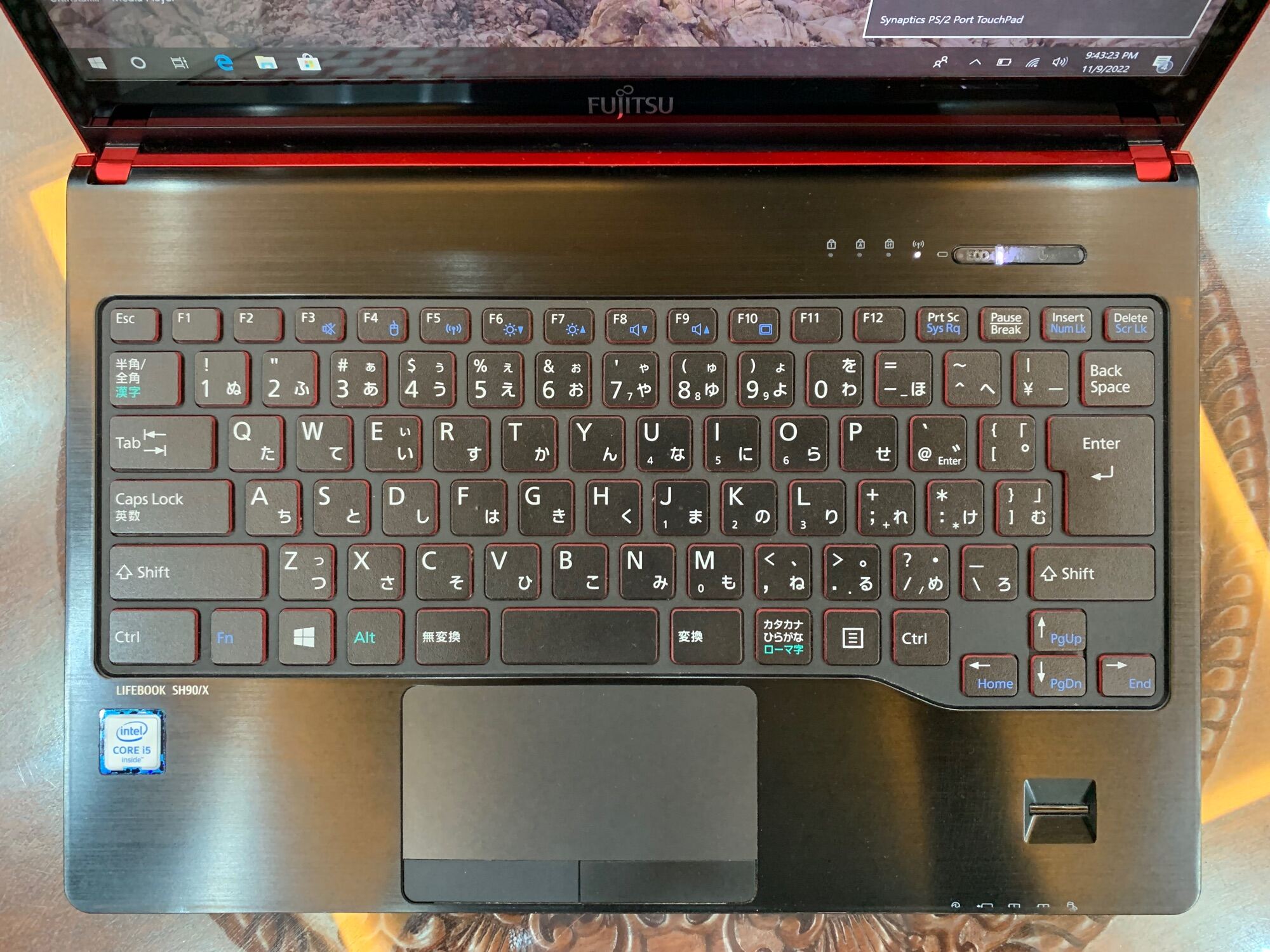 富士通 SH90/X Core i5-6200U 4GB　SSD256 Specs Fujitsu LIFEBOOK SH90/T Intel® Core™ i5 i5-5200U