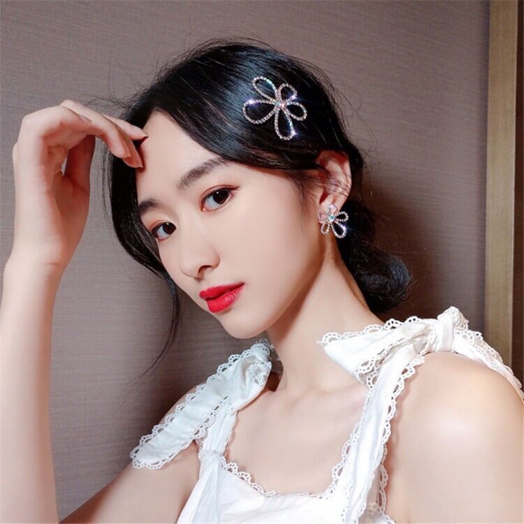 Set 5 kẹp đính đá