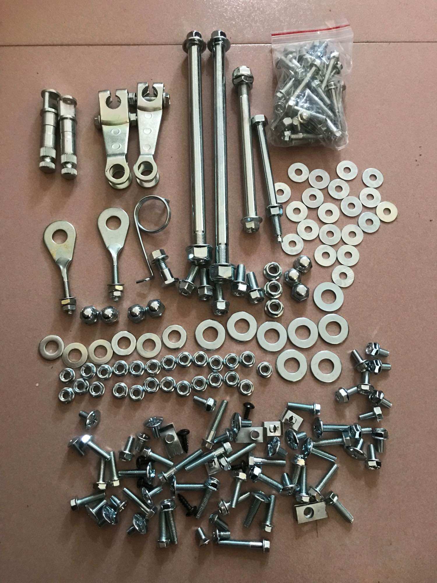 Bộ ốc xe máy chaly